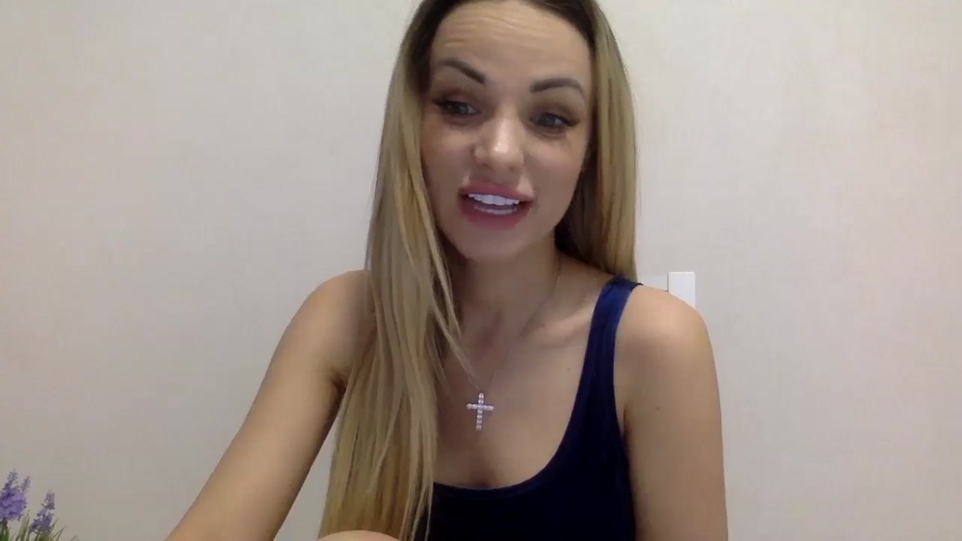 Gallery image thumbnail from Estie_Kay's myfreecams stream on, 09/28/2023, 14:02 image 18 of 20
