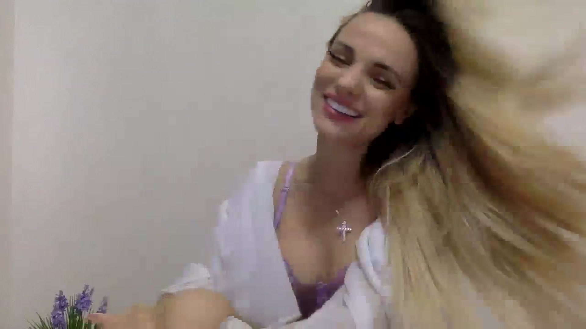 Gallery image thumbnail from Estie_Kay's myfreecams stream on, 09/29/2023, 14:00 image 13 of 20