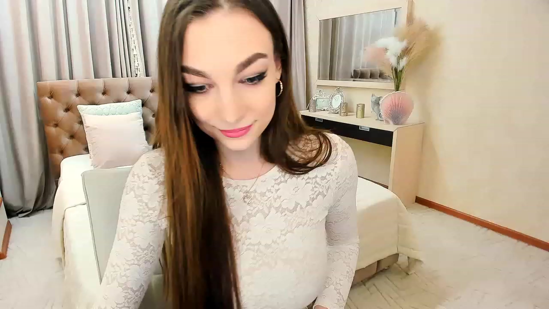 Gallery image thumbnail from EternallBliss's myfreecams stream on, 04/16/2023, 17:48 image 17 of 20