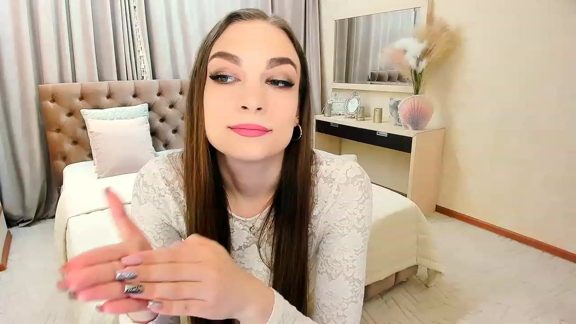 Gallery image thumbnail from EternallBliss's myfreecams stream on, 04/16/2023, 17:48 image 4 of 20