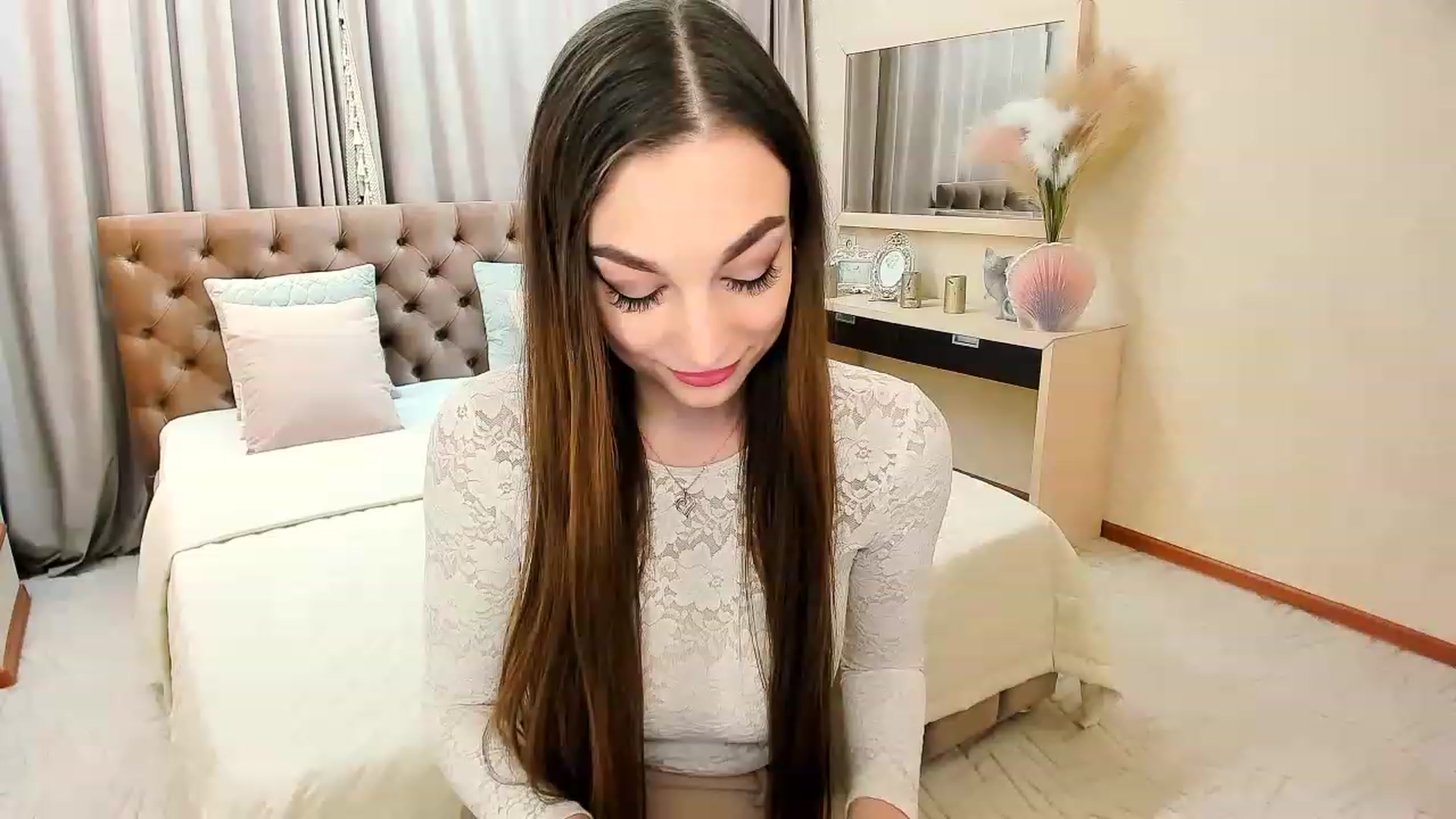 Gallery image thumbnail from EternallBliss's myfreecams stream on, 04/16/2023, 17:48 image 5 of 20
