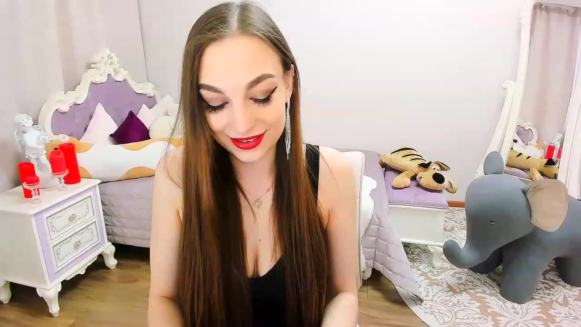 Gallery image thumbnail from EternallBliss's myfreecams stream on, 05/21/2023, 13:29 image 9 of 20