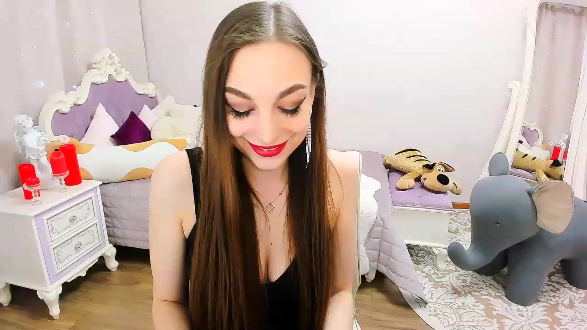 Gallery image thumbnail from EternallBliss's myfreecams stream on, 05/21/2023, 13:29 image 6 of 20