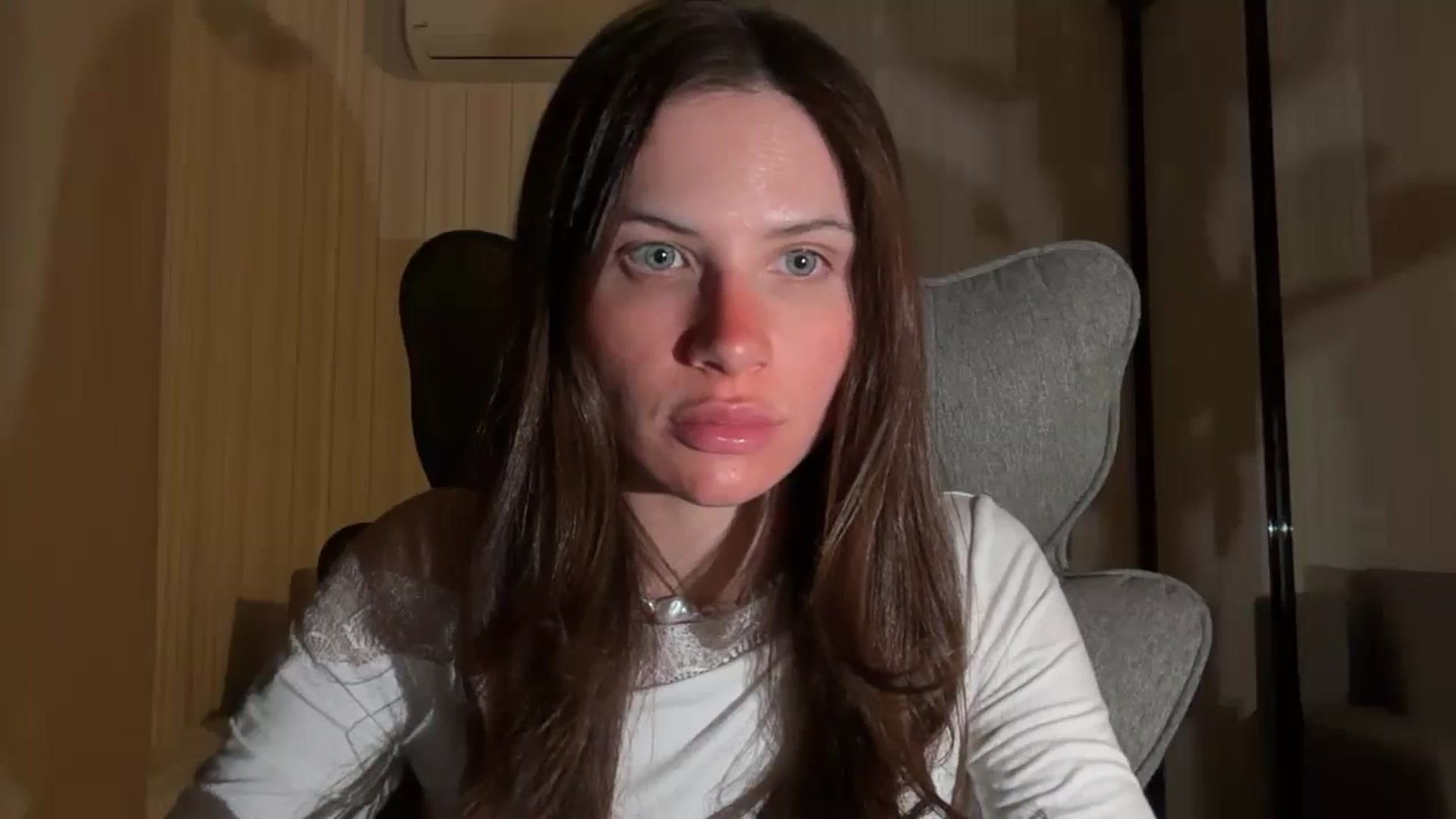 Gallery image thumbnail from EtherGlyph's myfreecams stream on, 05/01/2026, 22:55 image 3 of 20