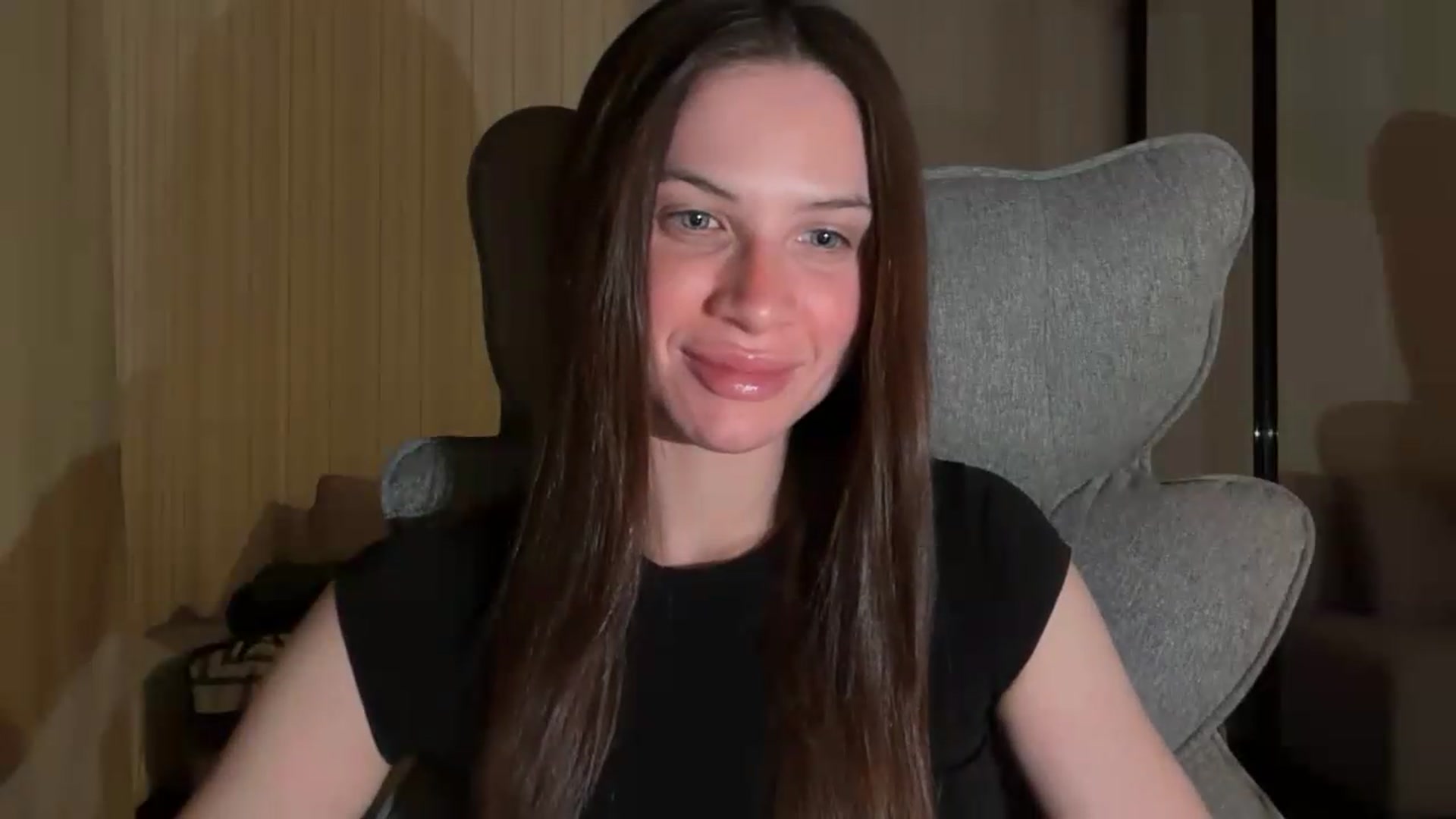 Gallery image thumbnail from EtherGlyph's myfreecams stream on, 05/30/2026, 01:52 image 14 of 20