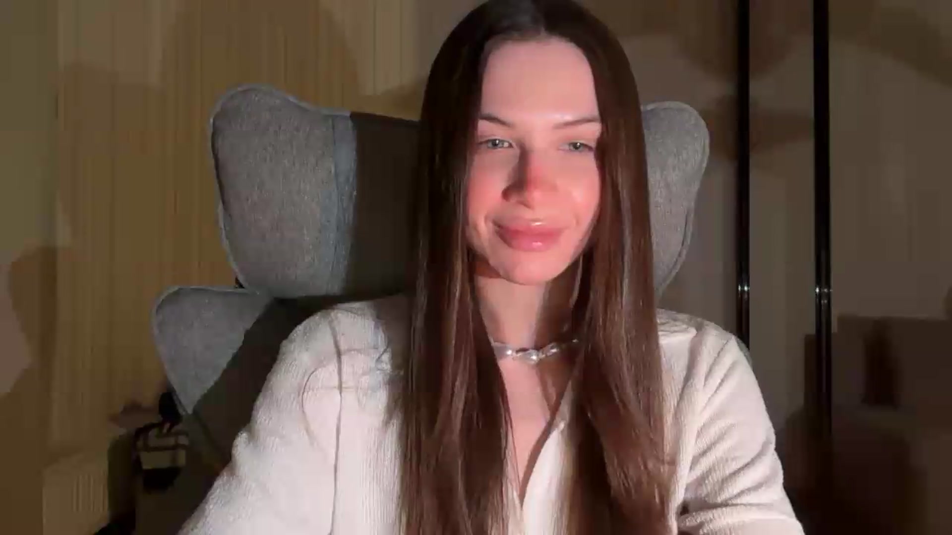 Gallery image thumbnail from EtherGlyph's myfreecams stream on, 06/05/2026, 01:23 image 6 of 20