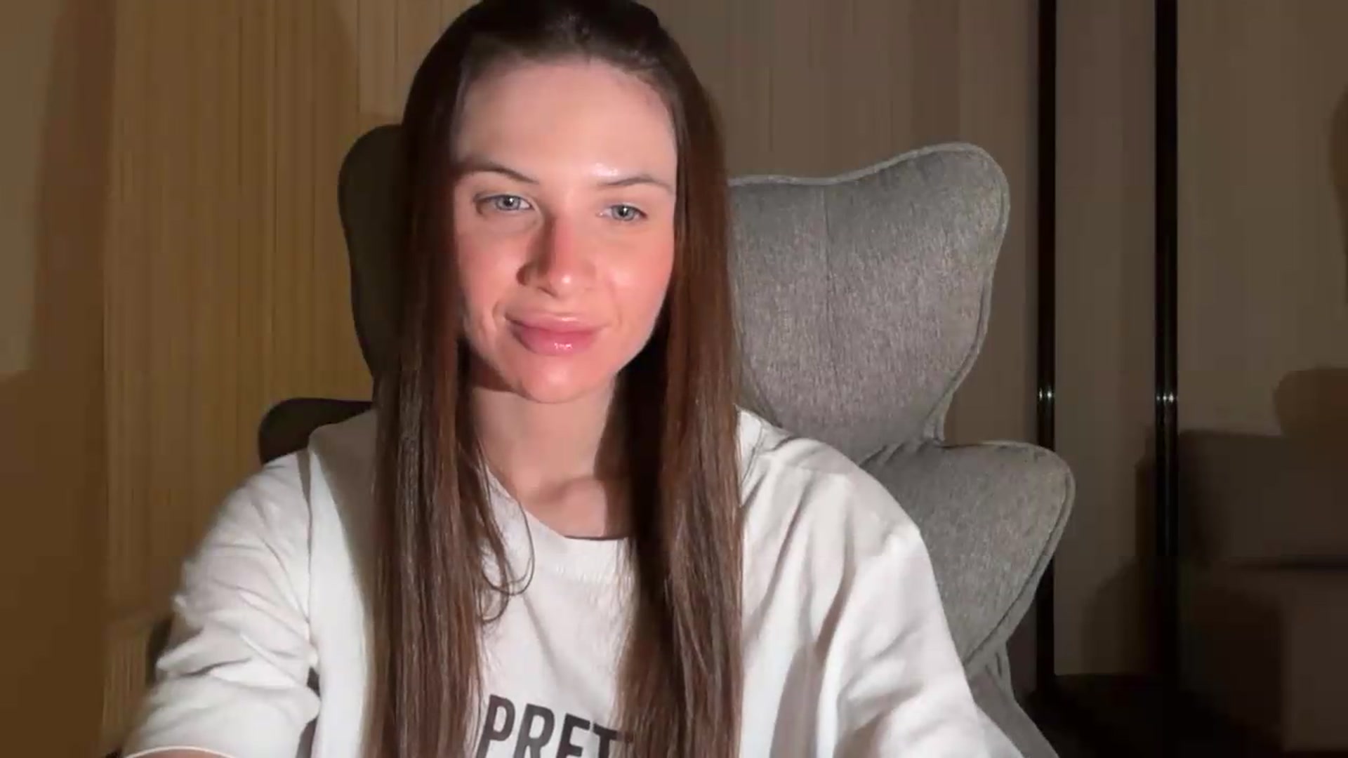 Gallery image thumbnail from EtherGlyph's myfreecams stream on, 06/29/2026, 23:25 image 15 of 20