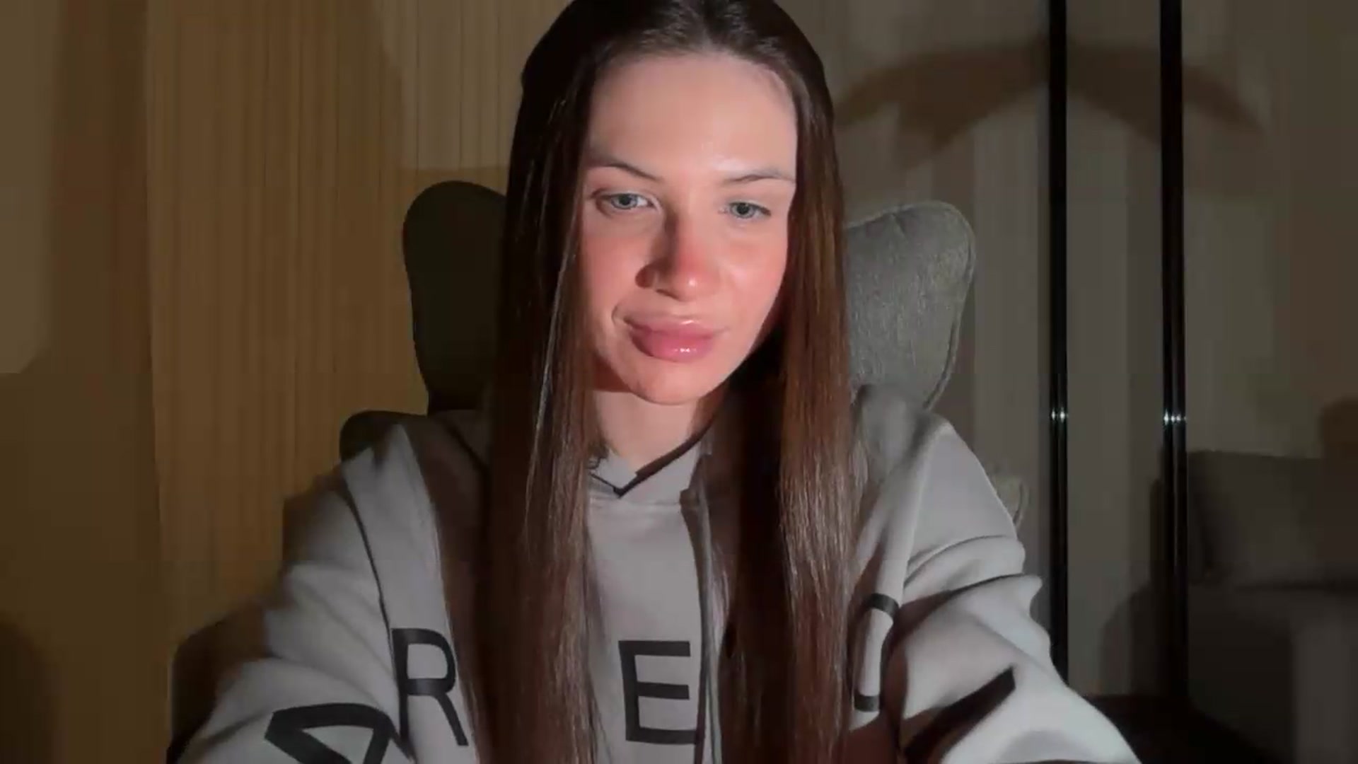 Gallery image thumbnail from EtherGlyph's myfreecams stream on, 07/01/2026, 23:29 image 12 of 20