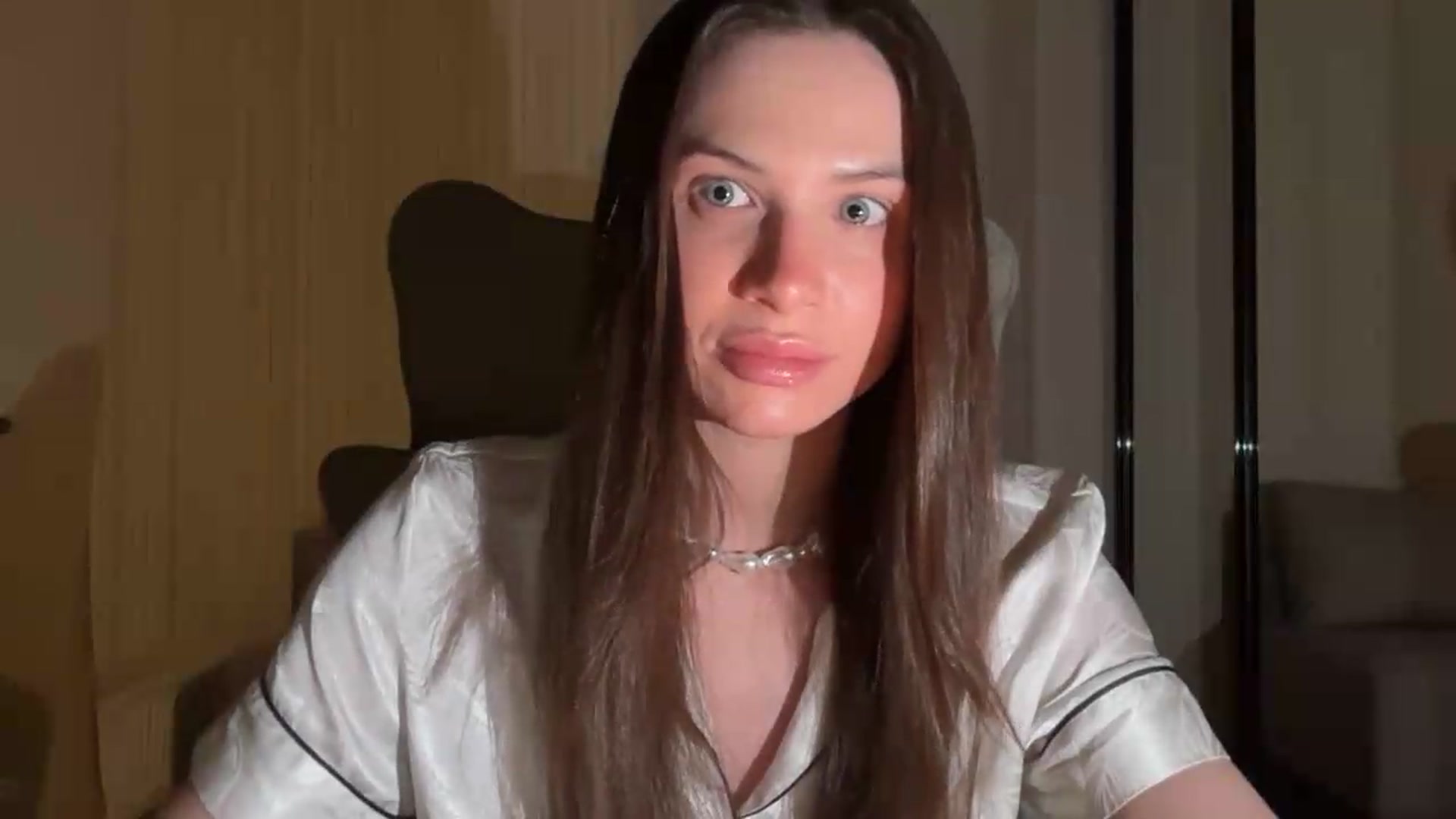 Gallery image thumbnail from EtherGlyph's myfreecams stream on, 07/04/2026, 22:01 image 16 of 20