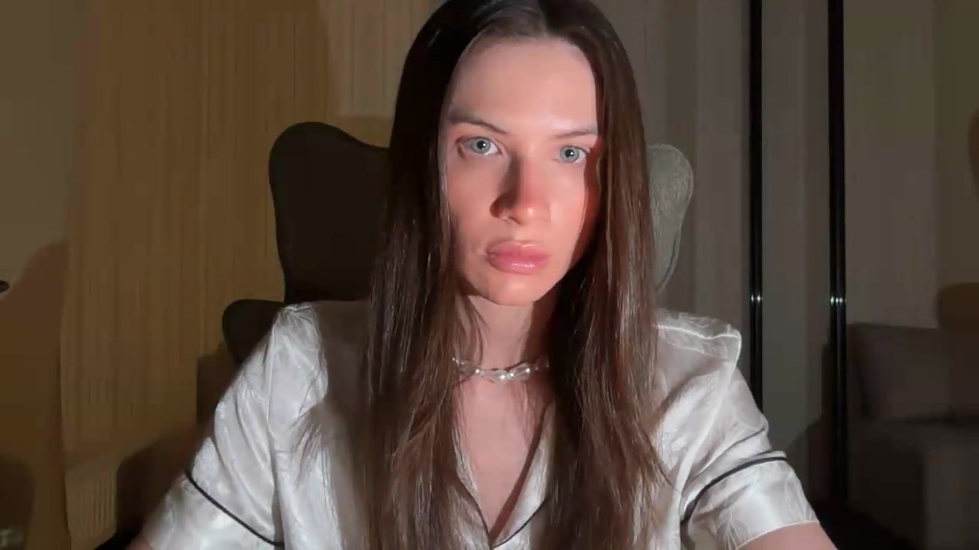 Gallery image thumbnail from EtherGlyph's myfreecams stream on, 07/04/2026, 22:01 image 12 of 20
