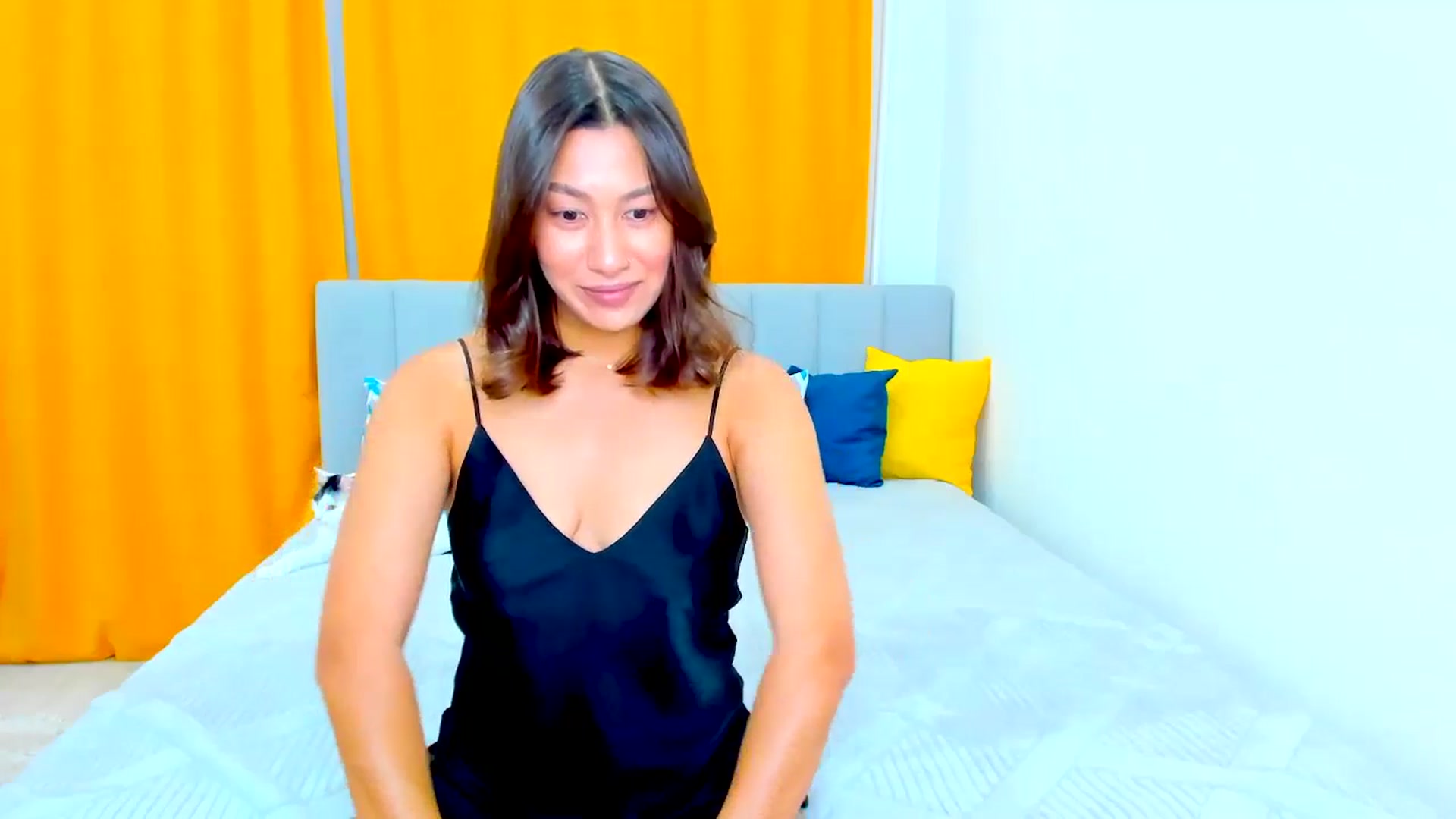 Gallery image thumbnail from EtherealBella's myfreecams stream on, 09/08/2024, 18:45 image 2 of 20