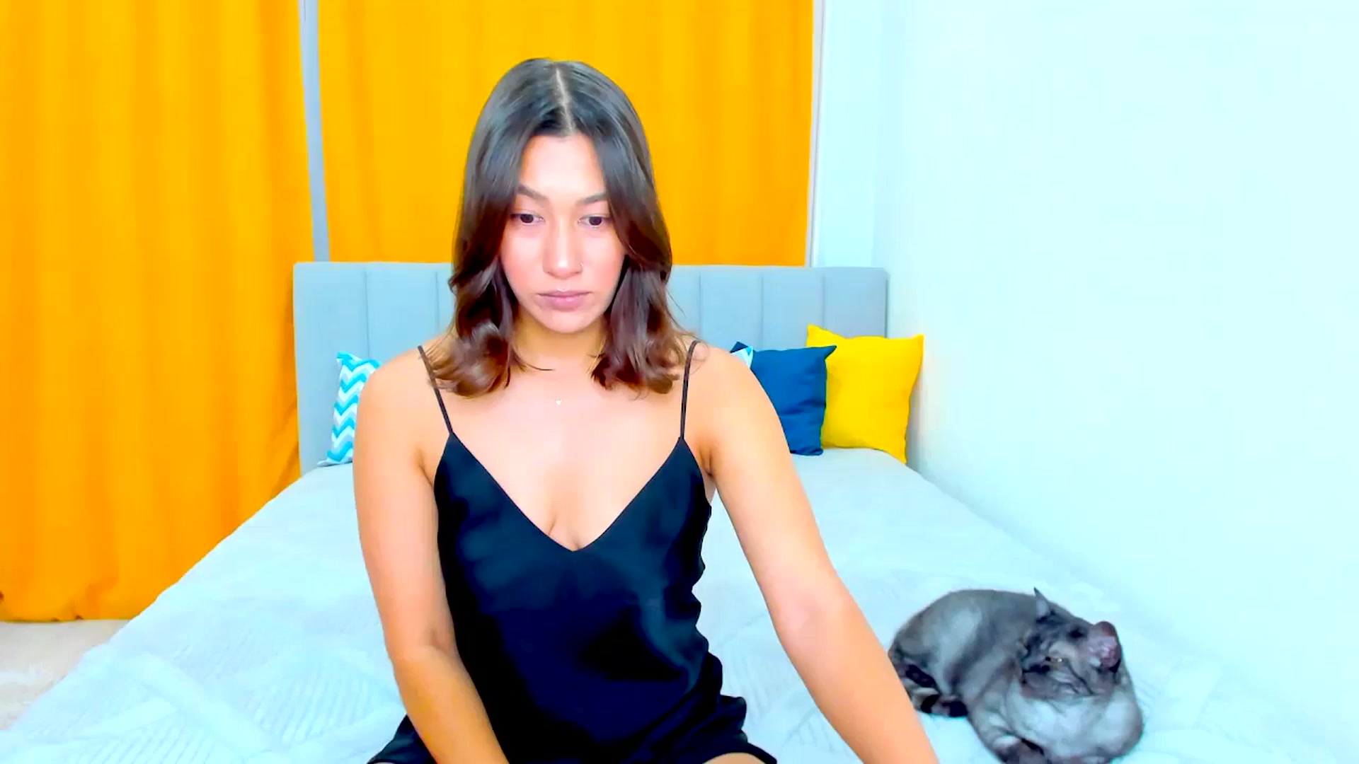 Gallery image thumbnail from EtherealBella's myfreecams stream on, 09/08/2024, 19:34 image 8 of 20