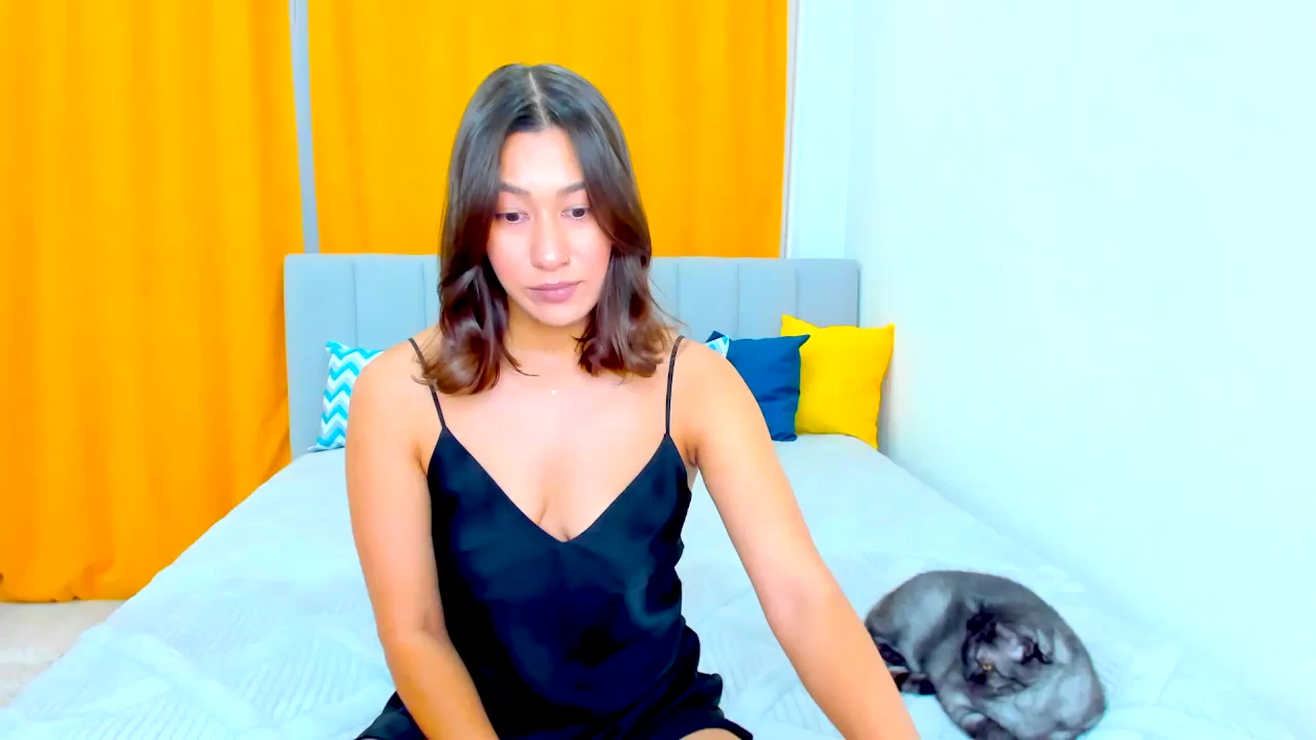 Gallery image thumbnail from EtherealBella's myfreecams stream on, 09/08/2024, 19:34 image 7 of 20