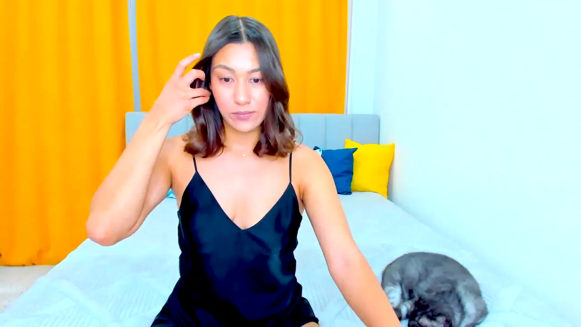 Gallery image thumbnail from EtherealBella's myfreecams stream on, 09/08/2024, 19:34 image 15 of 20