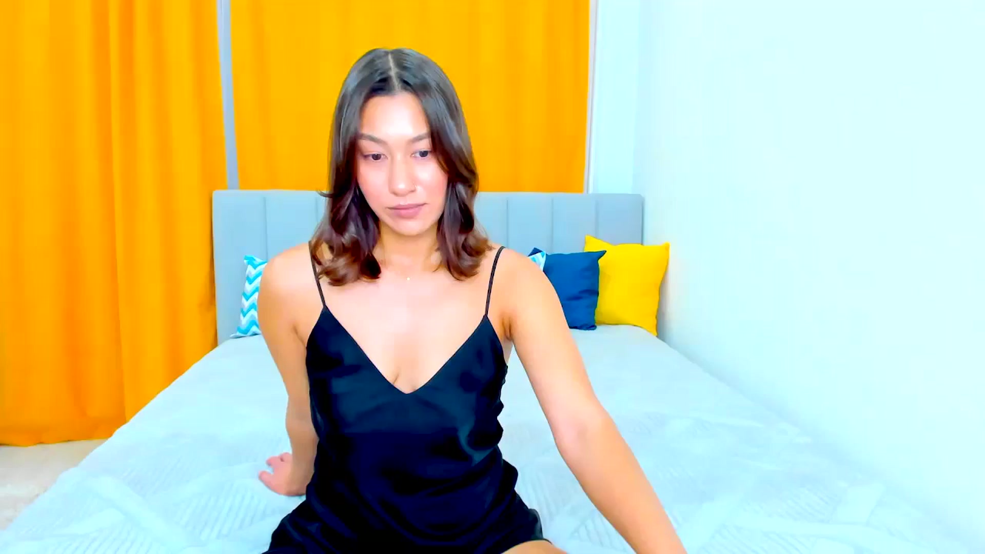 Gallery image thumbnail from EtherealBella's myfreecams stream on, 09/08/2024, 20:12 image 12 of 20