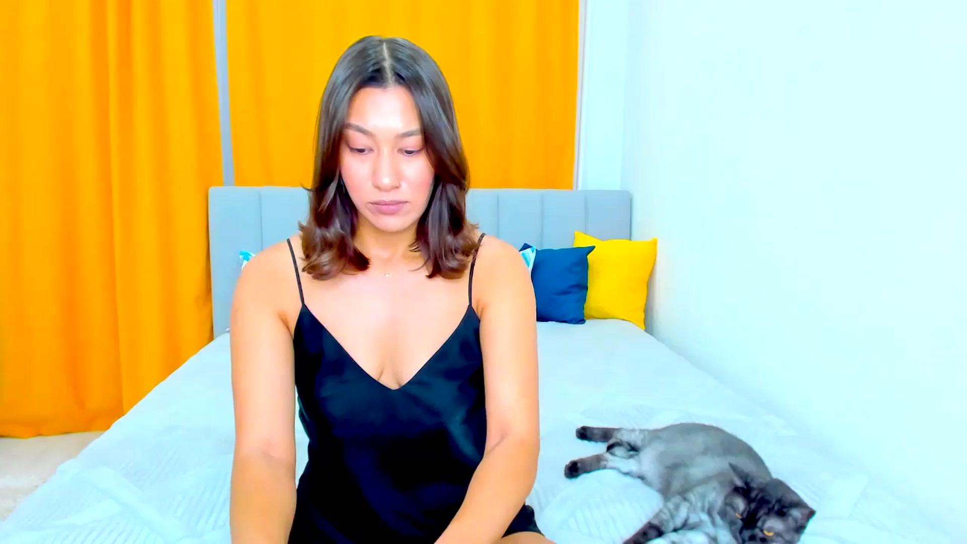 Gallery image thumbnail from EtherealBella's myfreecams stream on, 09/08/2024, 20:12 image 7 of 20