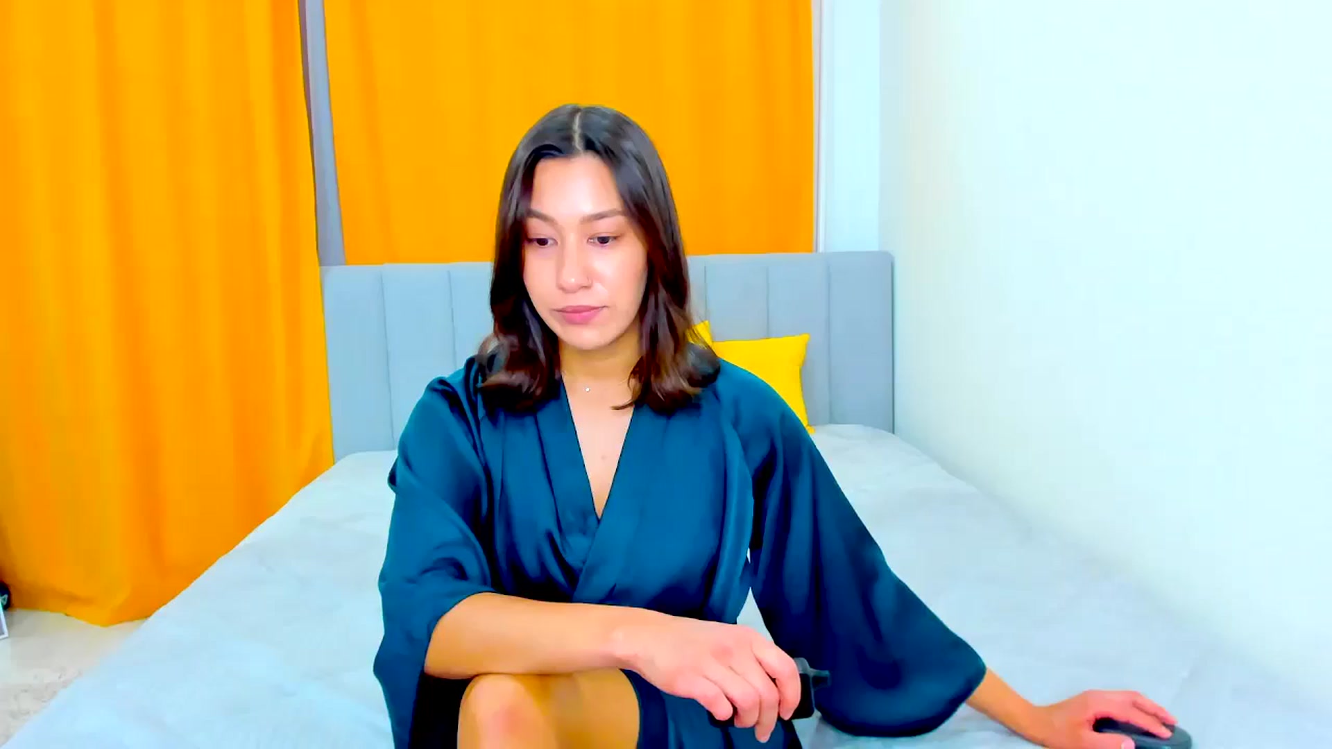 Gallery image thumbnail from EtherealBella's myfreecams stream on, 09/14/2024, 19:10 image 12 of 20