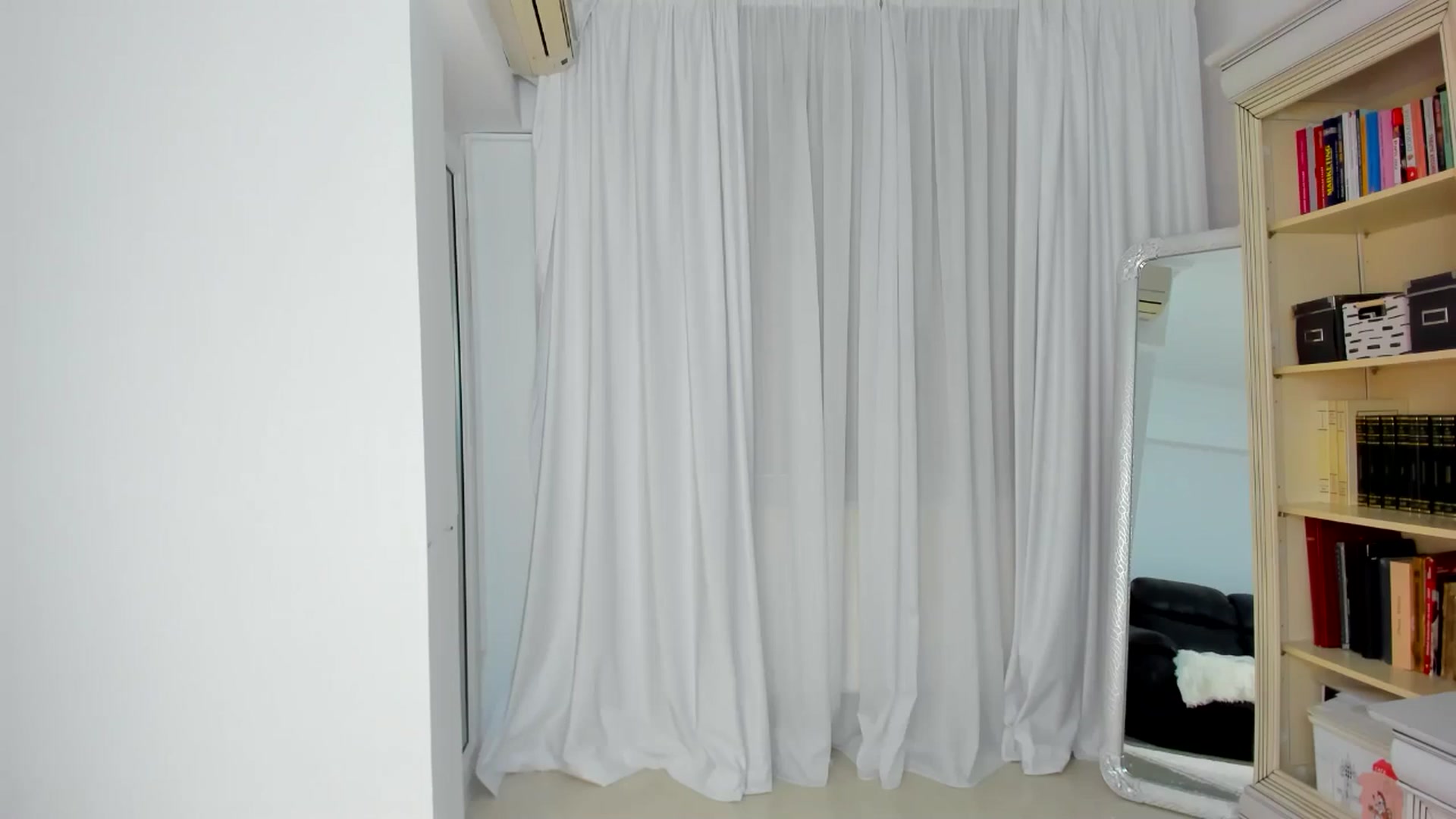 Gallery image thumbnail from EuphoriaQueen's myfreecams stream on, 10/31/2025, 14:58 image 14 of 20