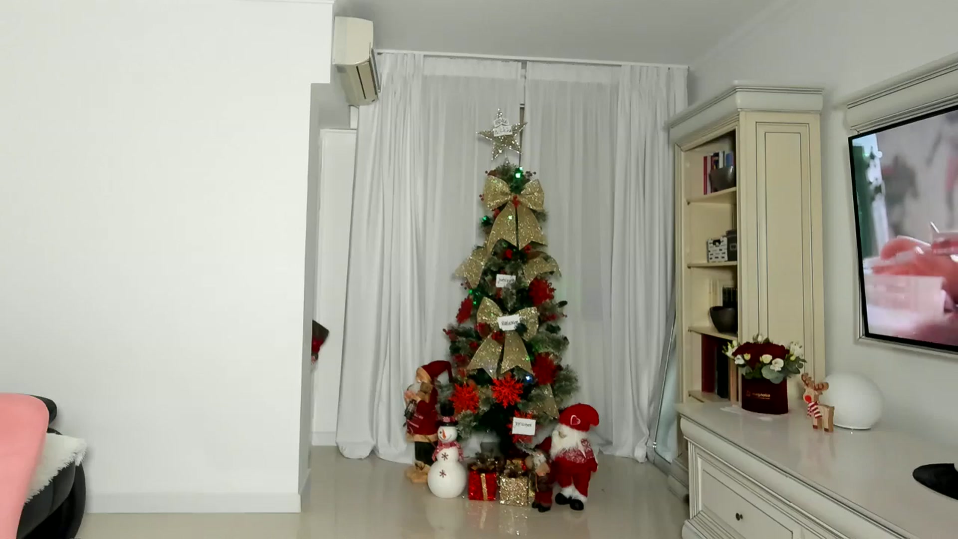 Gallery image thumbnail from EuphoriaQueen's myfreecams stream on, 12/21/2025, 01:49 image 15 of 20
