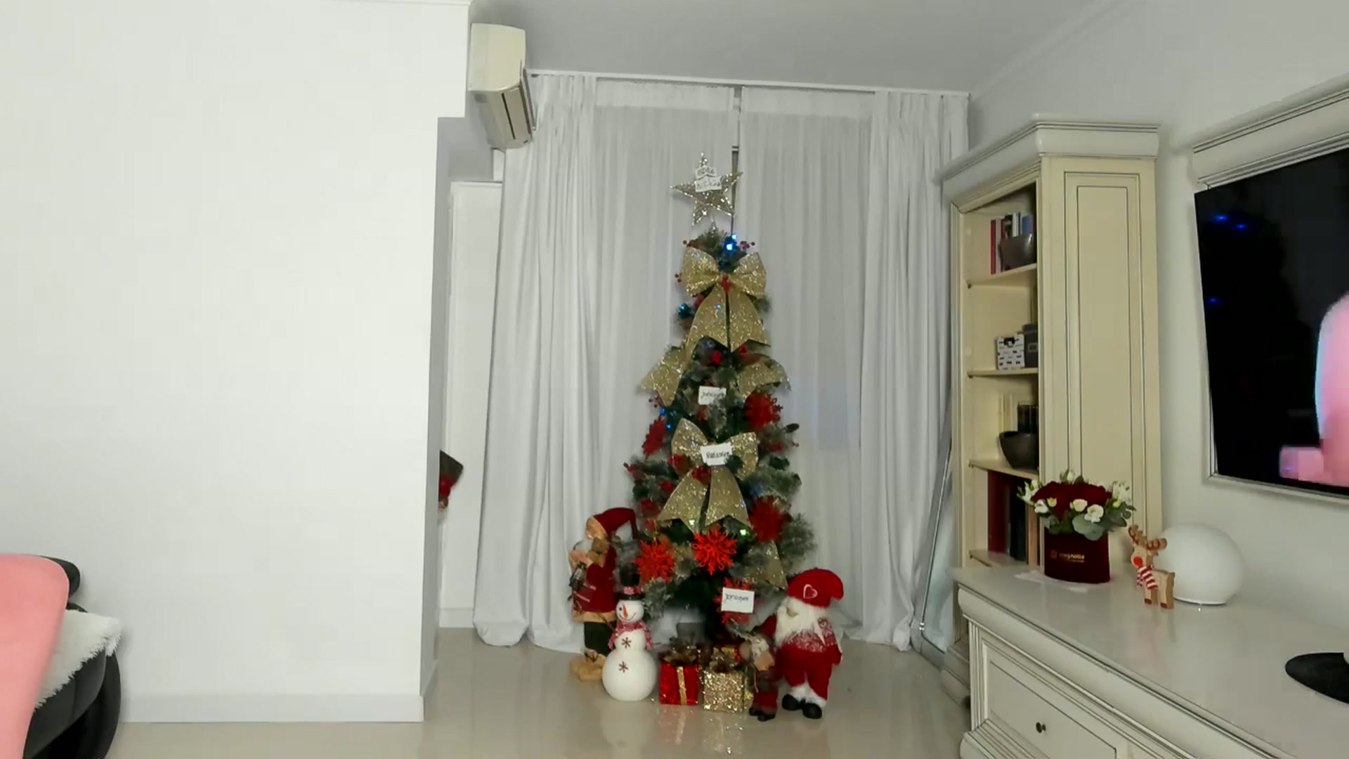 Gallery image thumbnail from EuphoriaQueen's myfreecams stream on, 12/21/2025, 01:49 image 14 of 20
