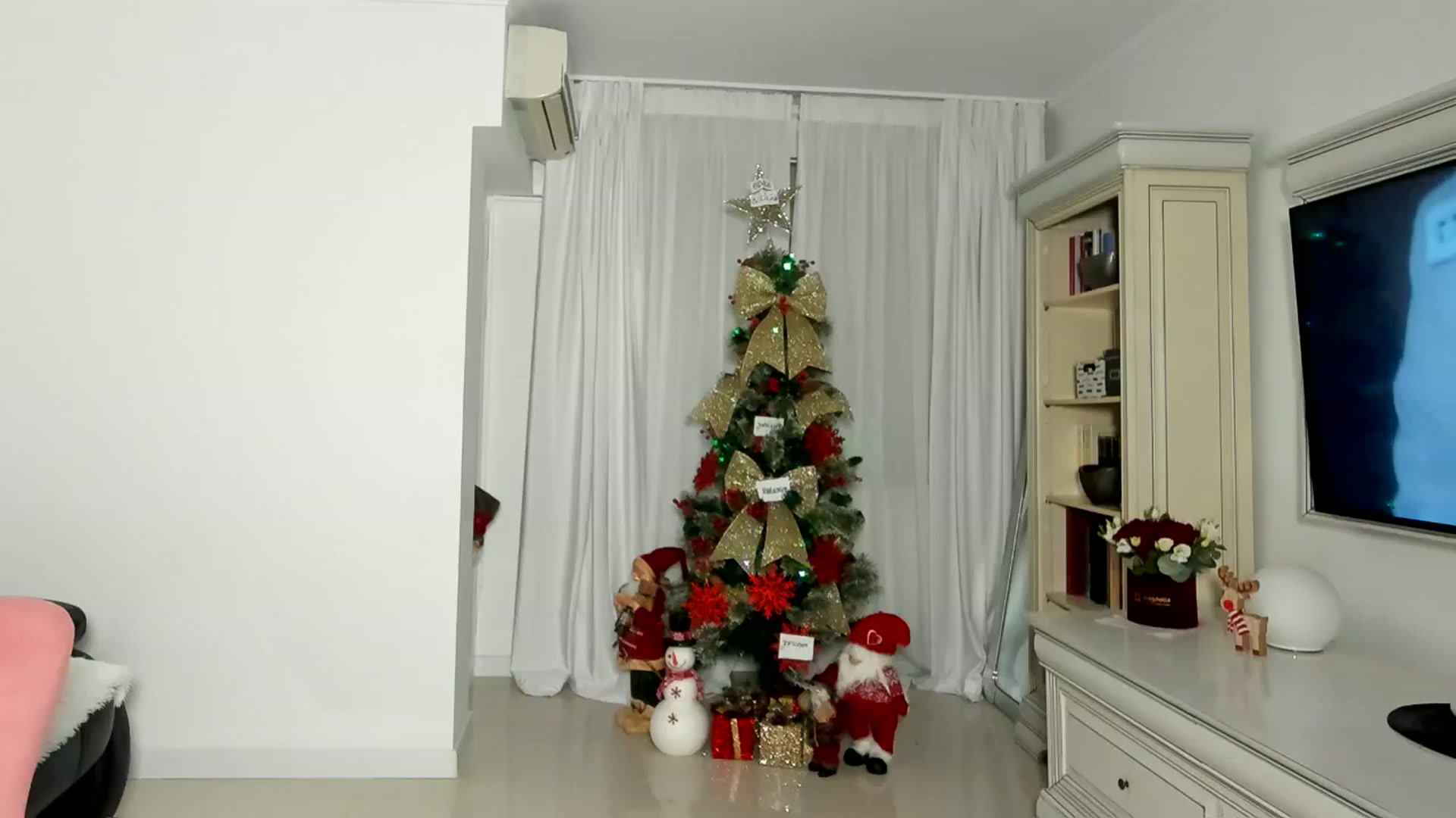 Gallery image thumbnail from EuphoriaQueen's myfreecams stream on, 12/21/2025, 01:49 image 11 of 20