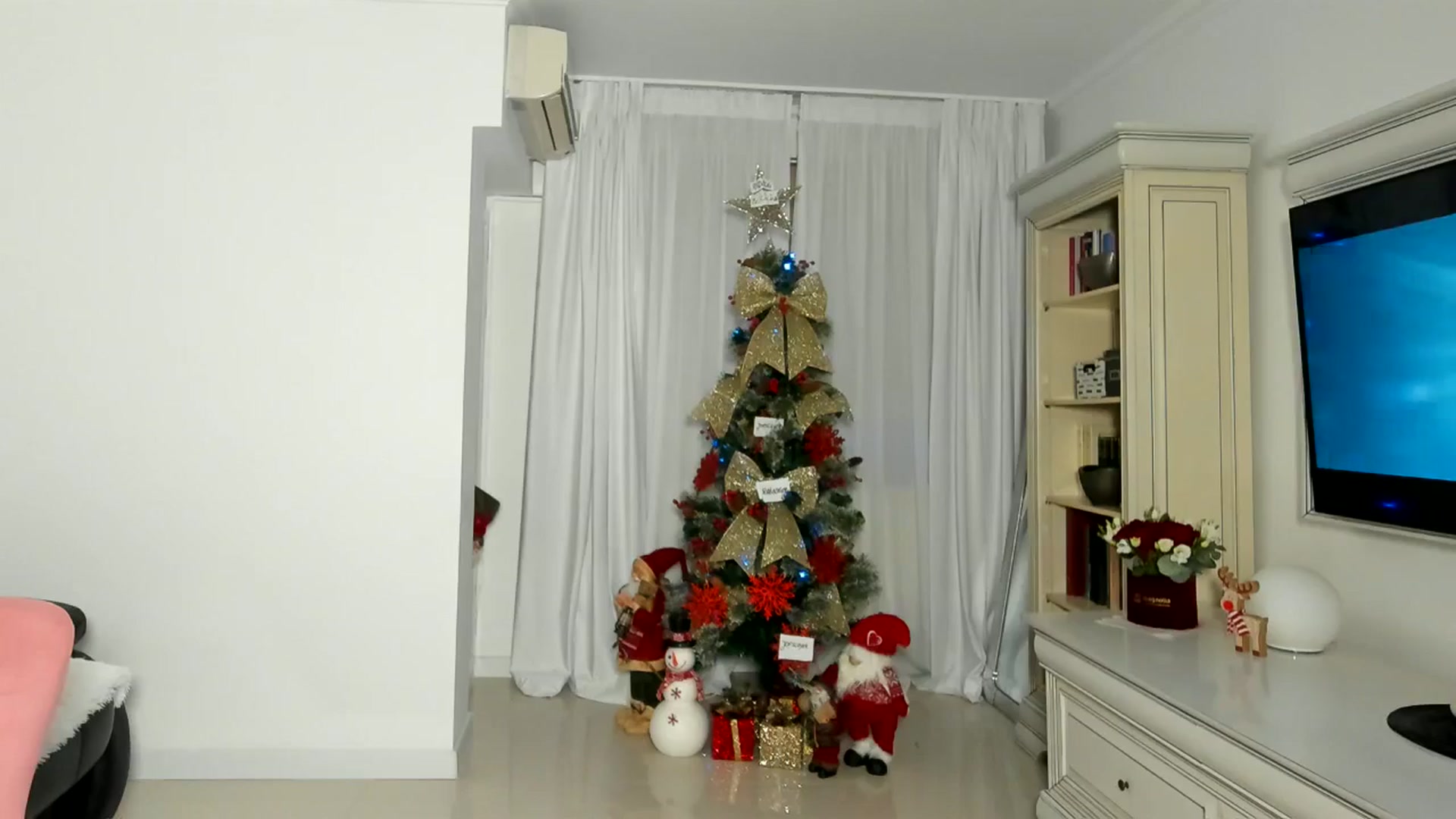 Gallery image thumbnail from EuphoriaQueen's myfreecams stream on, 12/21/2025, 01:49 image 18 of 20