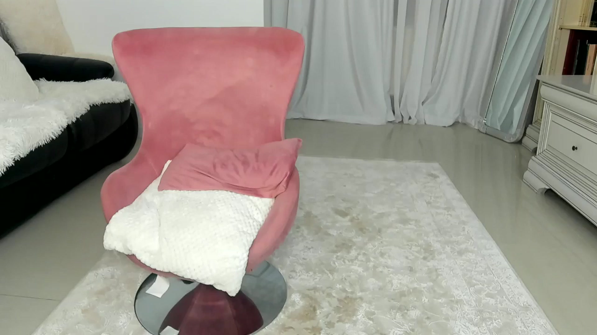 Gallery image thumbnail from EuphoriaQueen's myfreecams stream on, 01/31/2026, 02:43 image 9 of 20