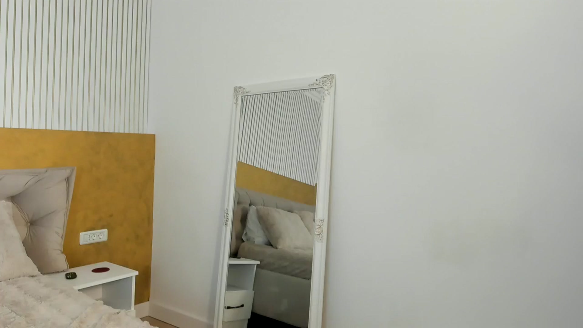 Gallery image thumbnail from Euphoriaa's myfreecams stream on, 05/08/2026, 16:54 image 2 of 20