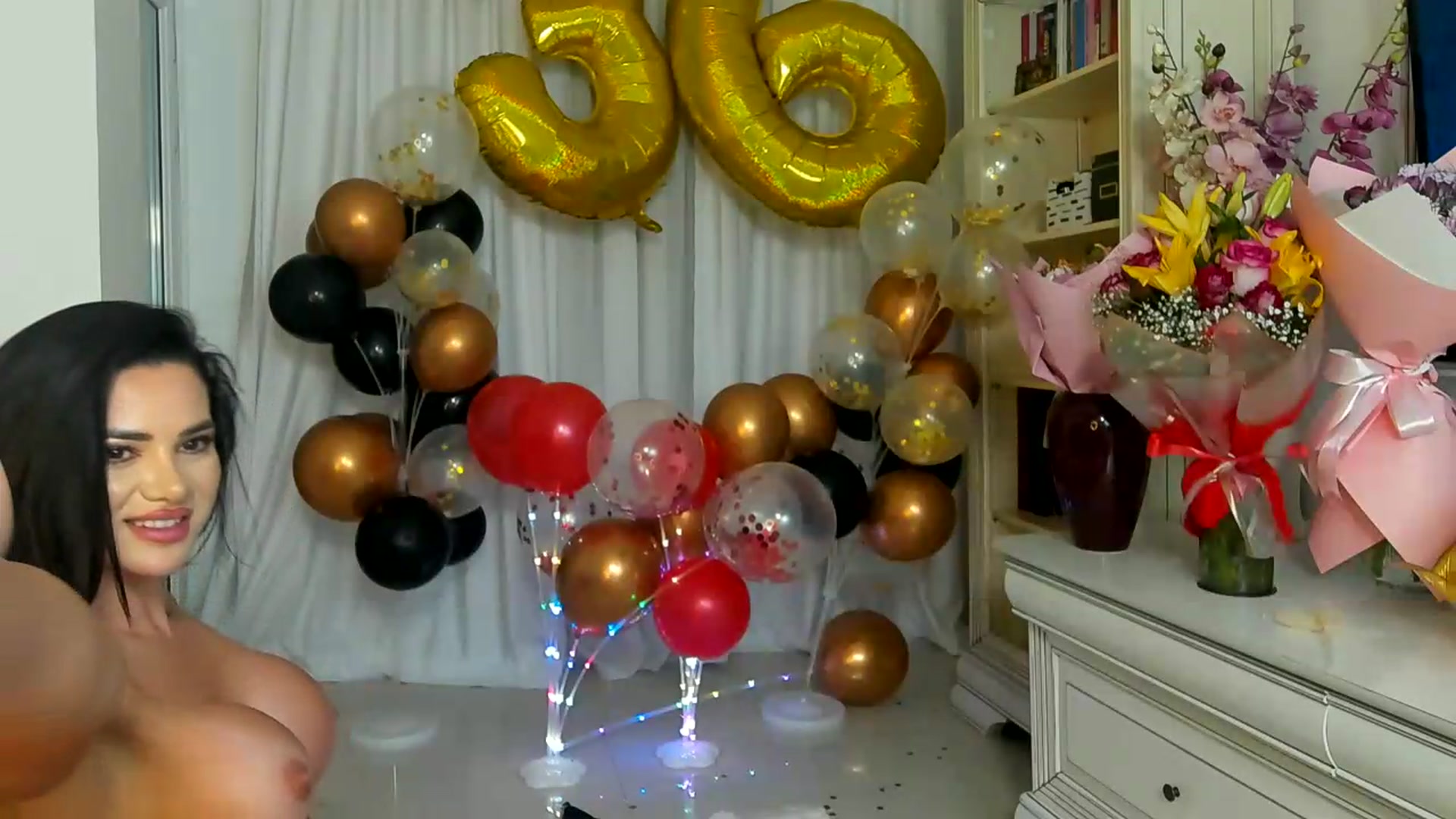 Gallery image thumbnail from Euphoriaa's myfreecams stream on, 06/08/2026, 19:04 image 15 of 20