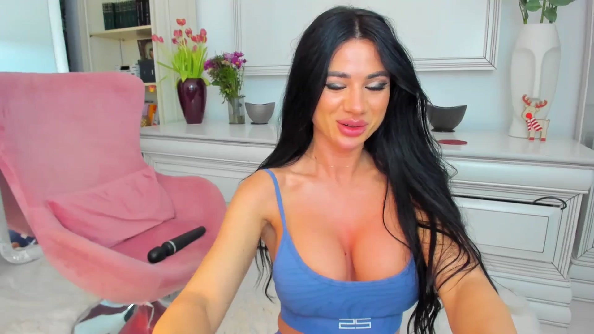 Gallery image thumbnail from Euphoriaaa's myfreecams stream on, 03/16/2024, 20:30 image 13 of 20