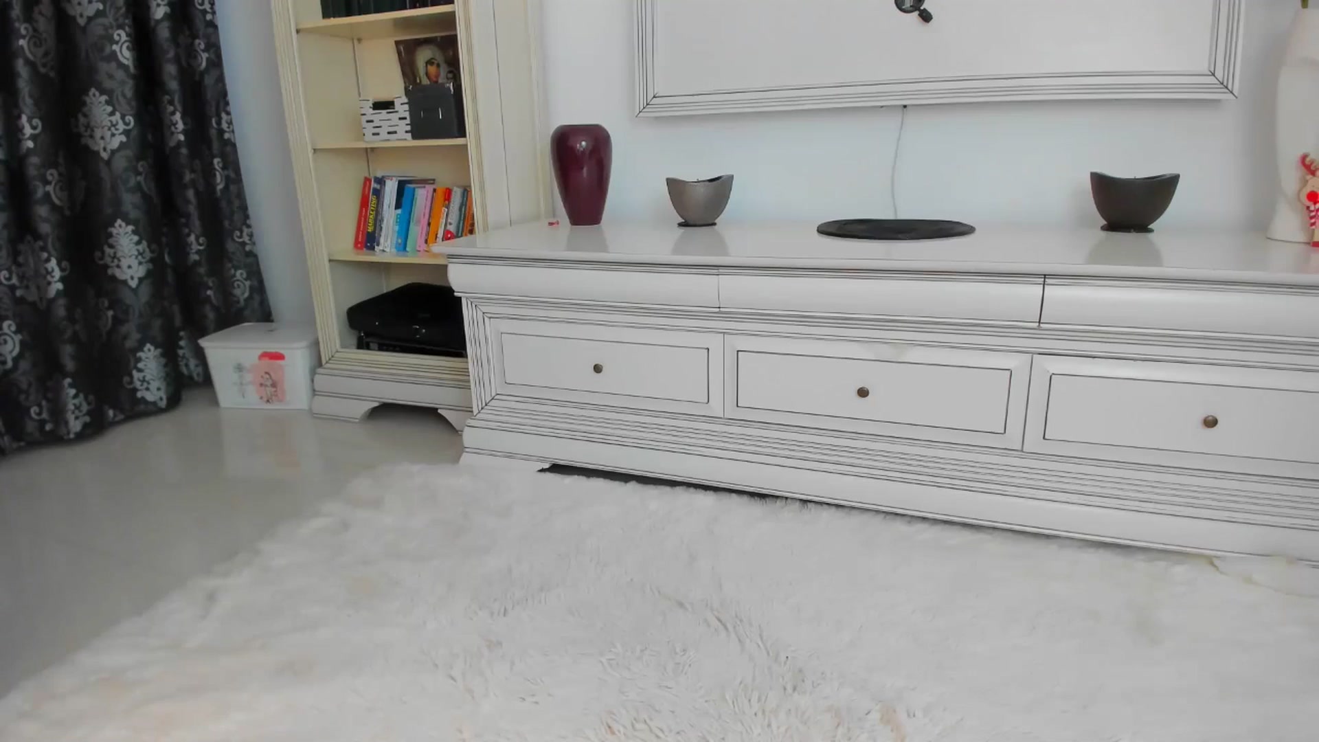 Gallery image thumbnail from Euphoriaaa's myfreecams stream on, 05/03/2024, 17:09 image 2 of 20