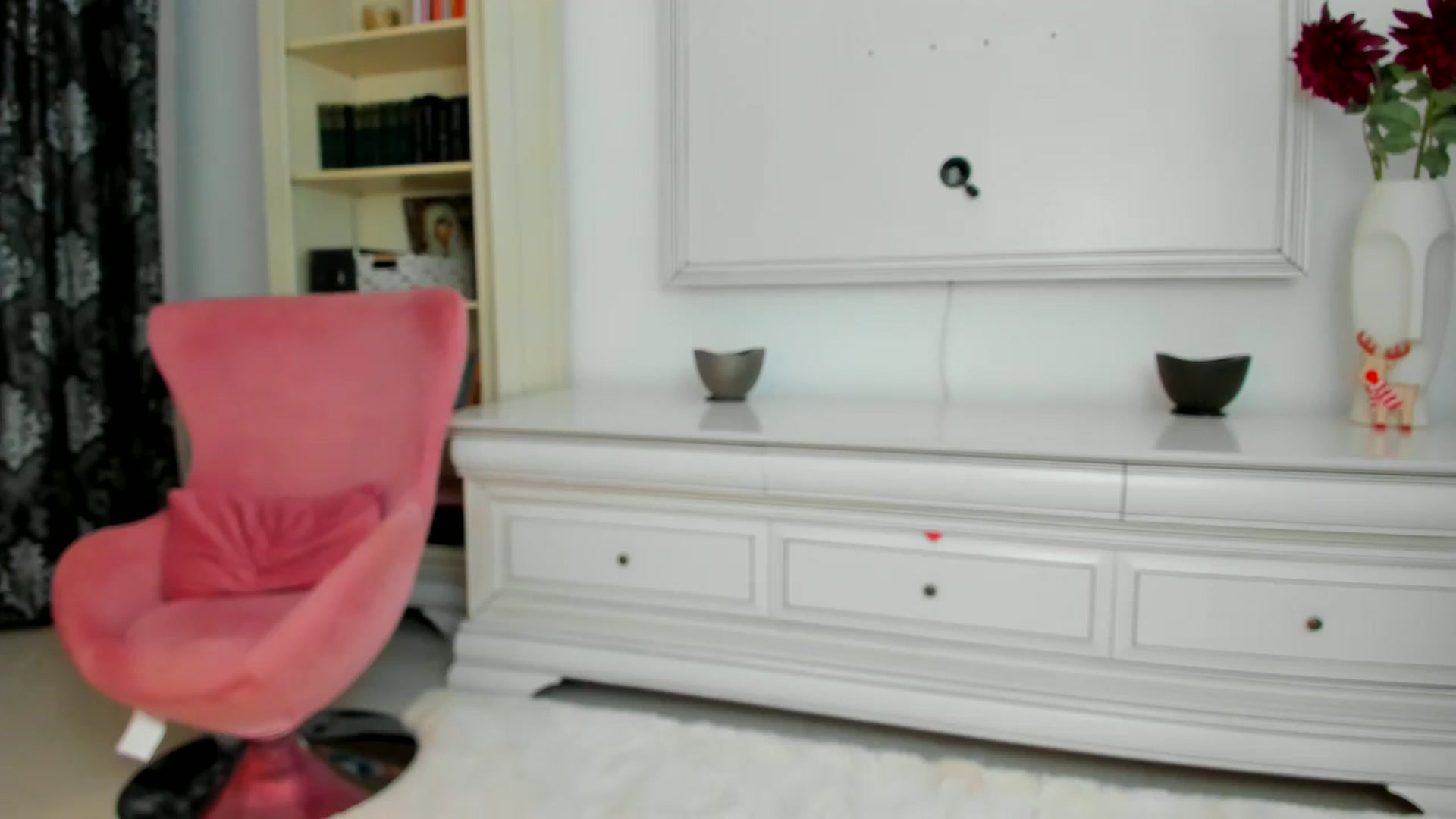 Gallery image thumbnail from Euphoriaaa's myfreecams stream on, 06/07/2024, 22:56 image 19 of 20