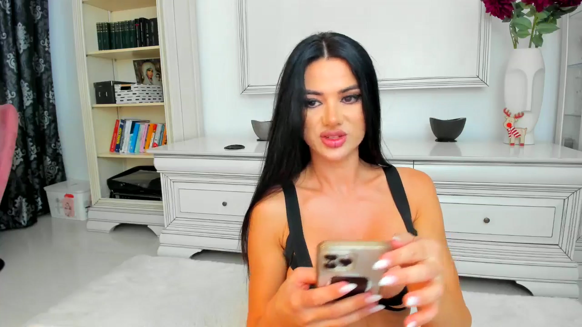 Gallery image thumbnail from Euphoriaaa's myfreecams stream on, 08/31/2024, 14:57 image 8 of 20