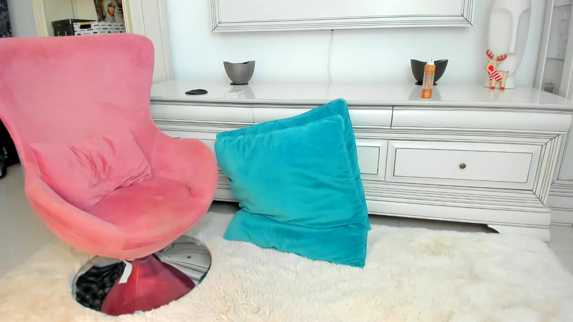 Gallery image thumbnail from Euphoriaaa's myfreecams stream on, 09/02/2024, 19:40 image 11 of 20