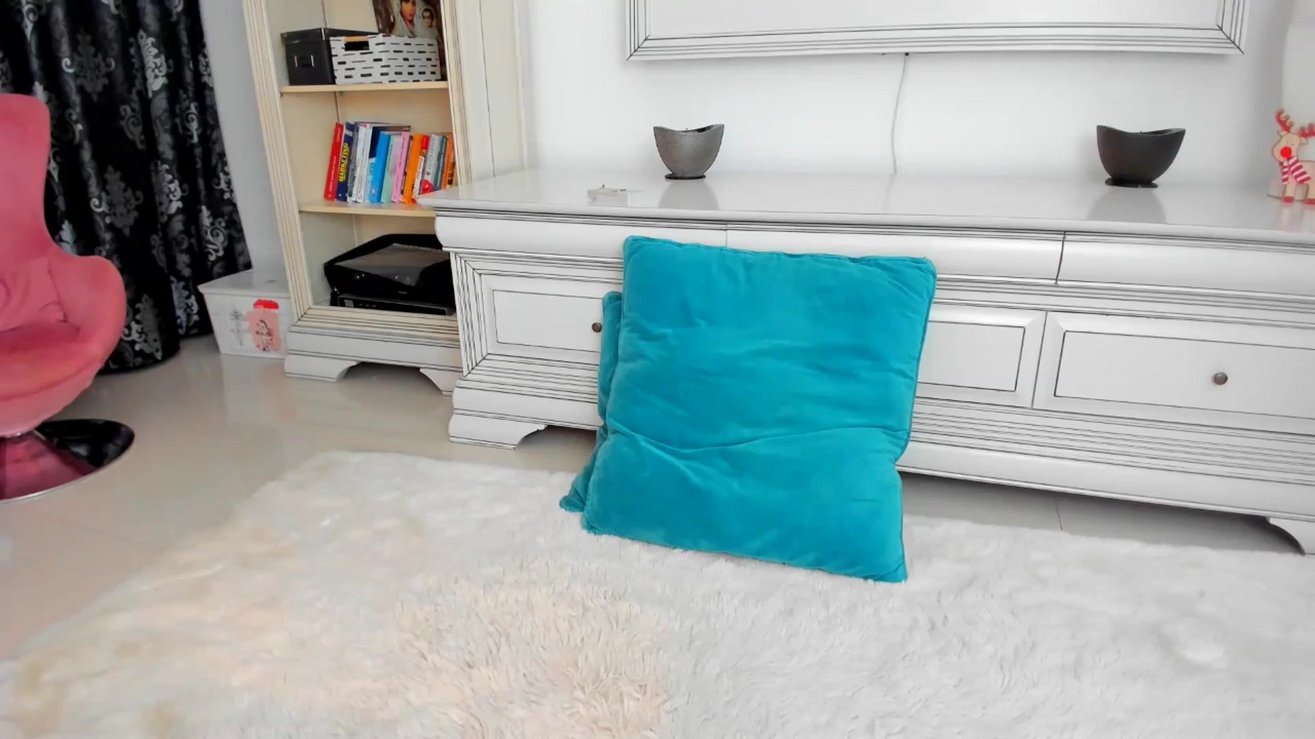 Gallery image thumbnail from Euphoriaaa's myfreecams stream on, 09/20/2024, 17:17 image 1 of 20