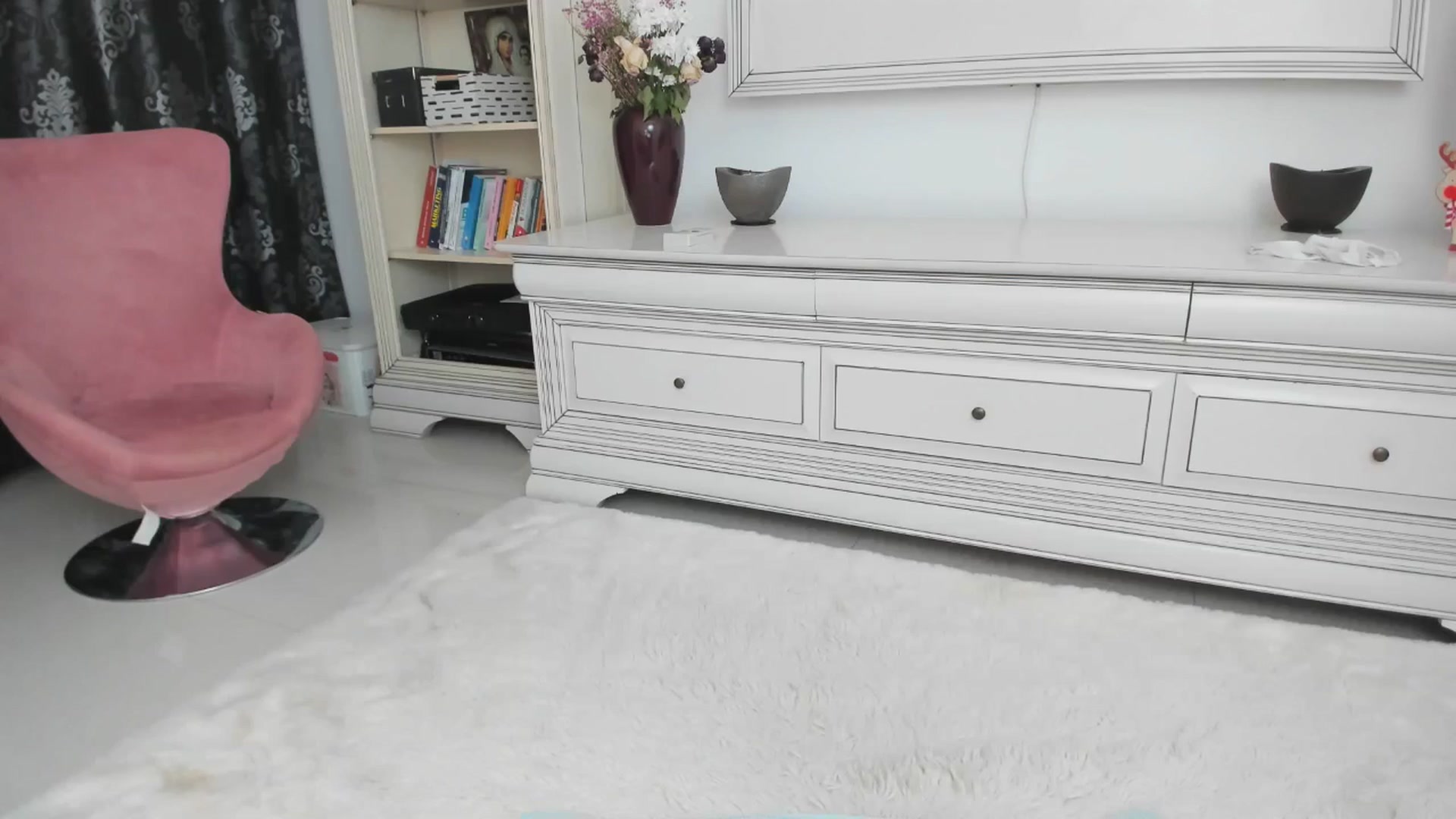Gallery image thumbnail from Euphoriaaa's myfreecams stream on, 10/12/2024, 20:52 image 6 of 20