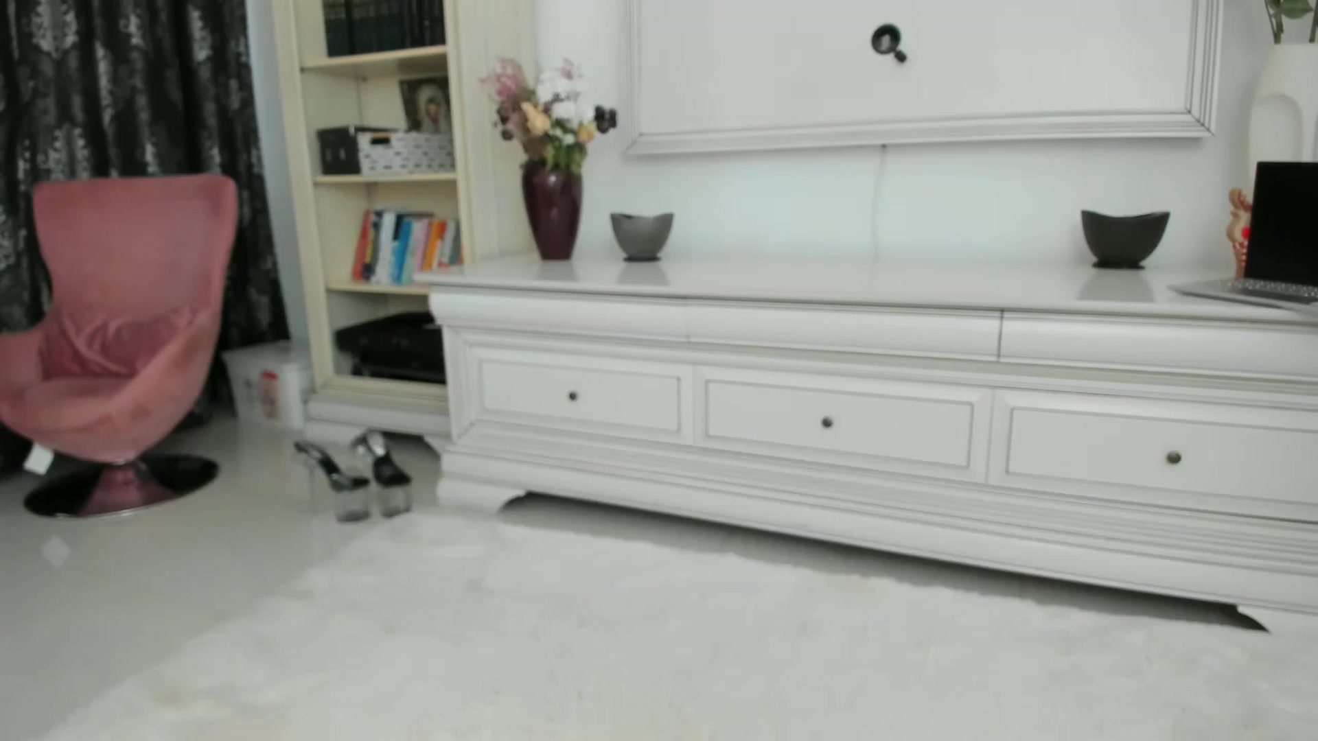 Gallery image thumbnail from Euphoriaaa's myfreecams stream on, 10/16/2024, 13:00 image 5 of 20