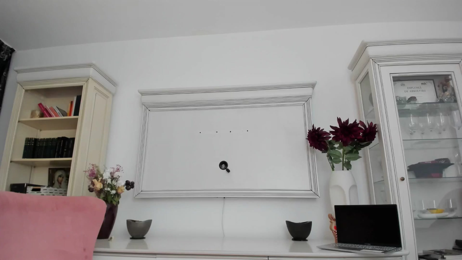 Gallery image thumbnail from Euphoriaaa's myfreecams stream on, 10/16/2024, 20:18 image 10 of 20