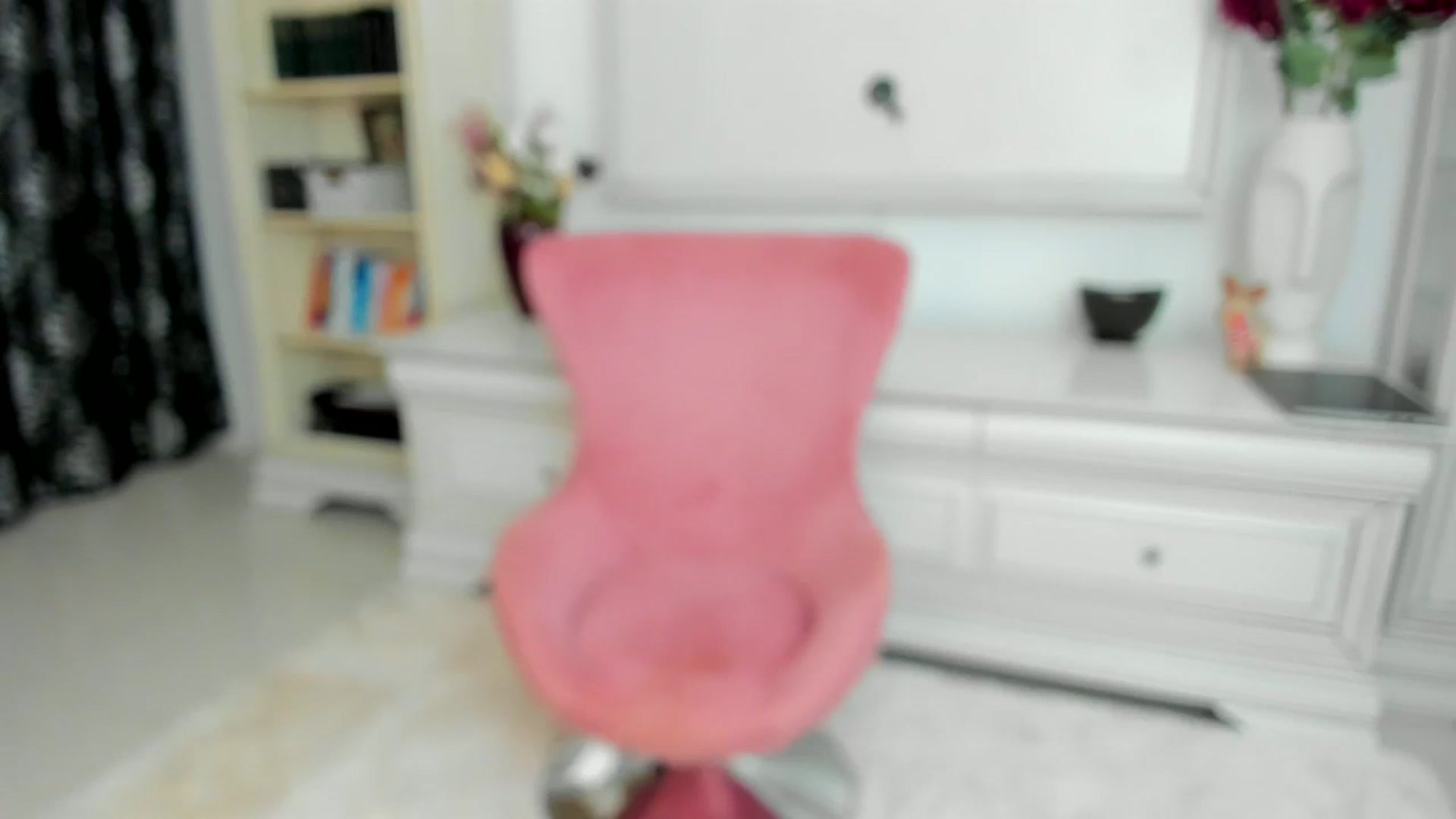 Gallery image thumbnail from Euphoriaaa's myfreecams stream on, 10/25/2024, 16:51 image 17 of 20