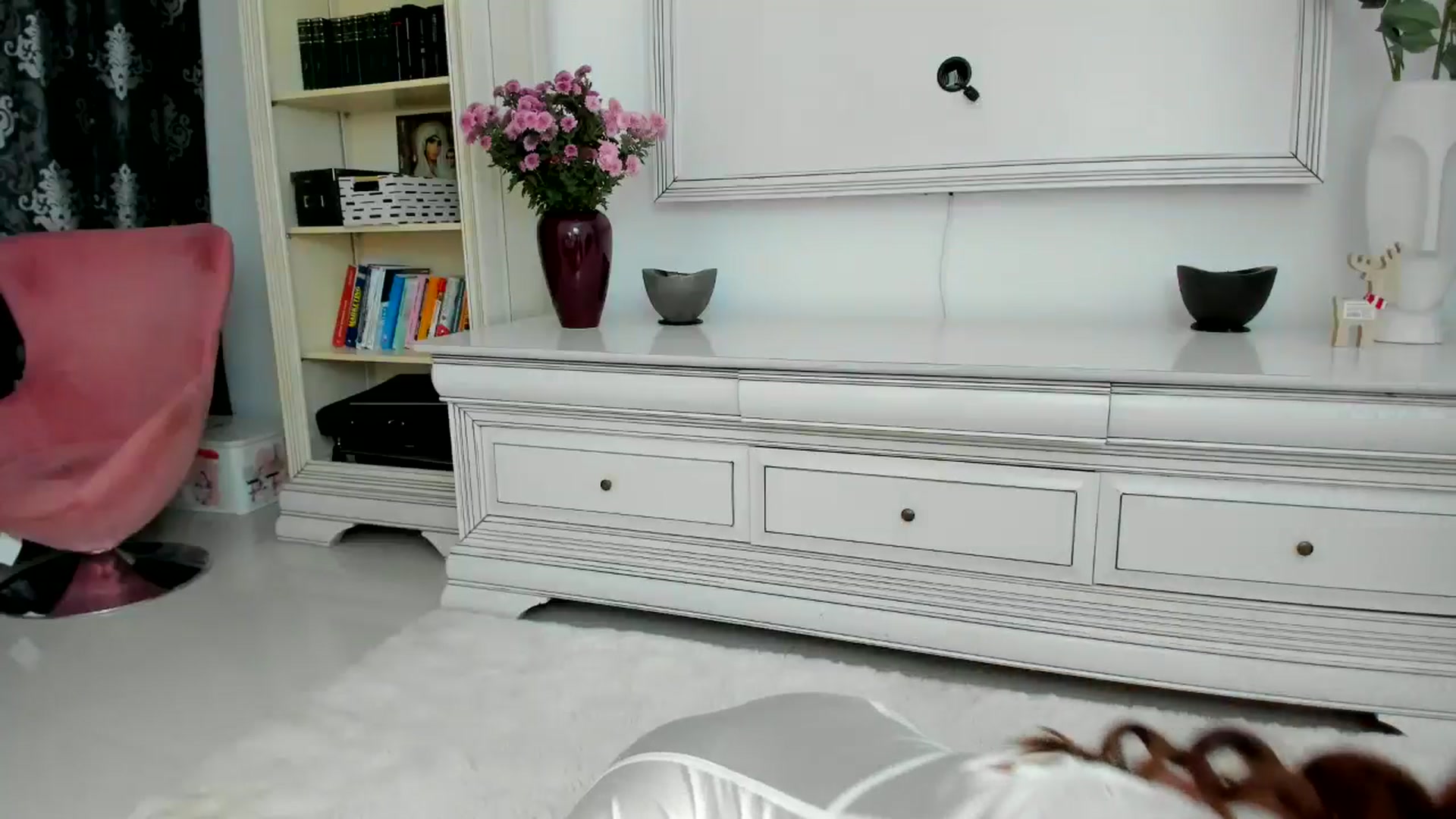 Gallery image thumbnail from Euphoriaaa's myfreecams stream on, 11/08/2024, 17:14 image 5 of 20