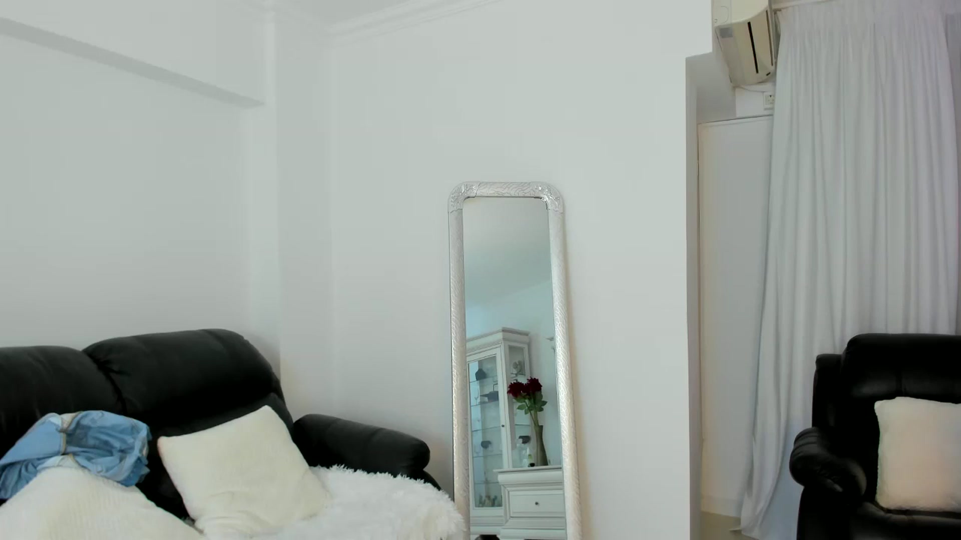 Gallery image thumbnail from Euphoriaaa's myfreecams stream on, 04/18/2025, 17:08 image 7 of 20