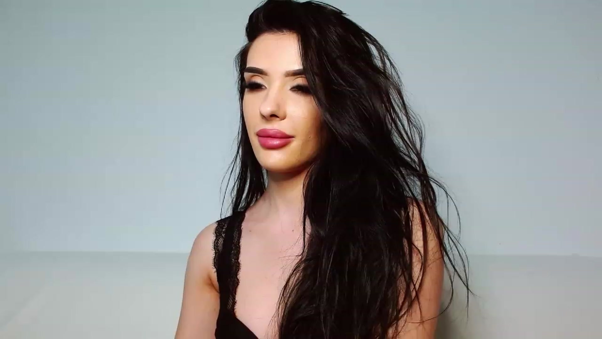 Gallery image thumbnail from Ev_MFC's myfreecams stream on, 03/21/2023, 22:12 image 17 of 20