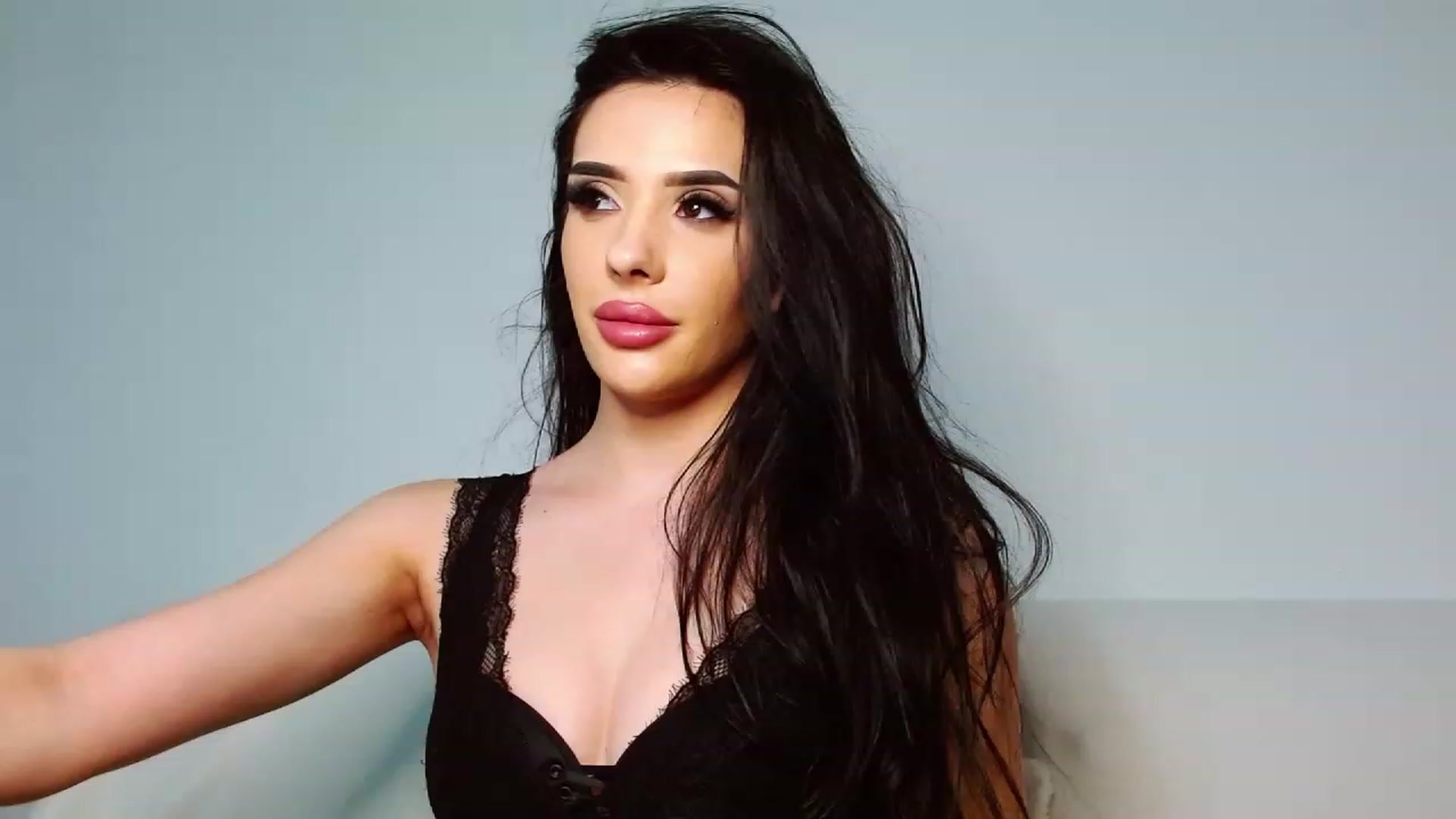 Gallery image thumbnail from Ev_MFC's myfreecams stream on, 03/21/2023, 22:12 image 3 of 20