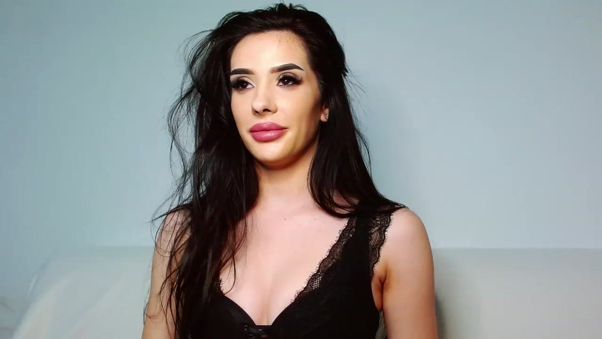 Gallery image thumbnail from Ev_MFC's myfreecams stream on, 03/21/2023, 22:12 image 10 of 20