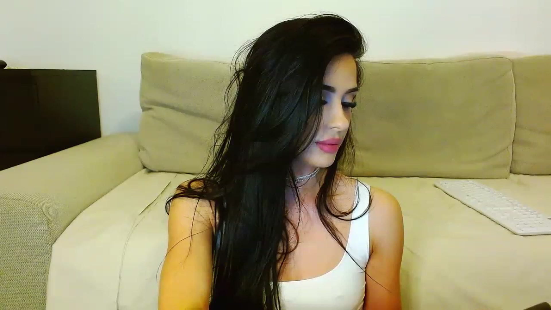 Gallery image thumbnail from Ev_MFC's myfreecams stream on, 05/08/2023, 16:32 image 20 of 20