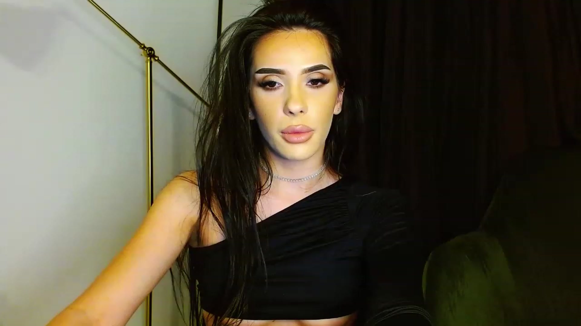 Gallery image thumbnail from Ev_MFC's myfreecams stream on, 05/10/2023, 22:00 image 18 of 20