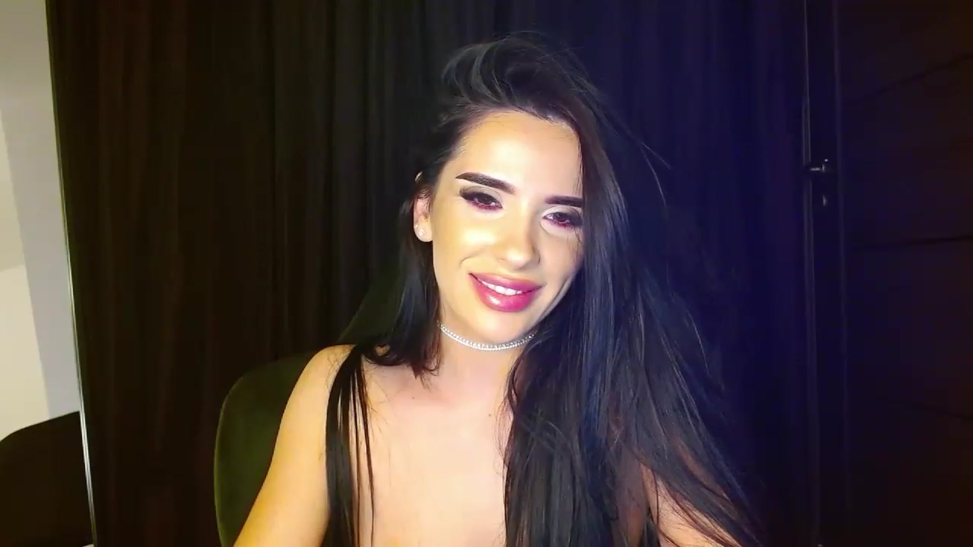 Gallery image thumbnail from Ev_MFC's myfreecams stream on, 05/21/2023, 01:10 image 9 of 20