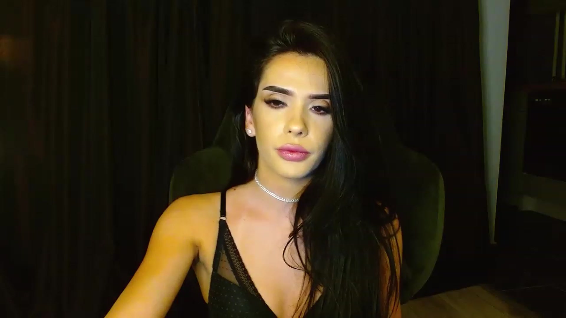 Gallery image thumbnail from Ev_MFC's myfreecams stream on, 06/09/2023, 22:48 image 6 of 20
