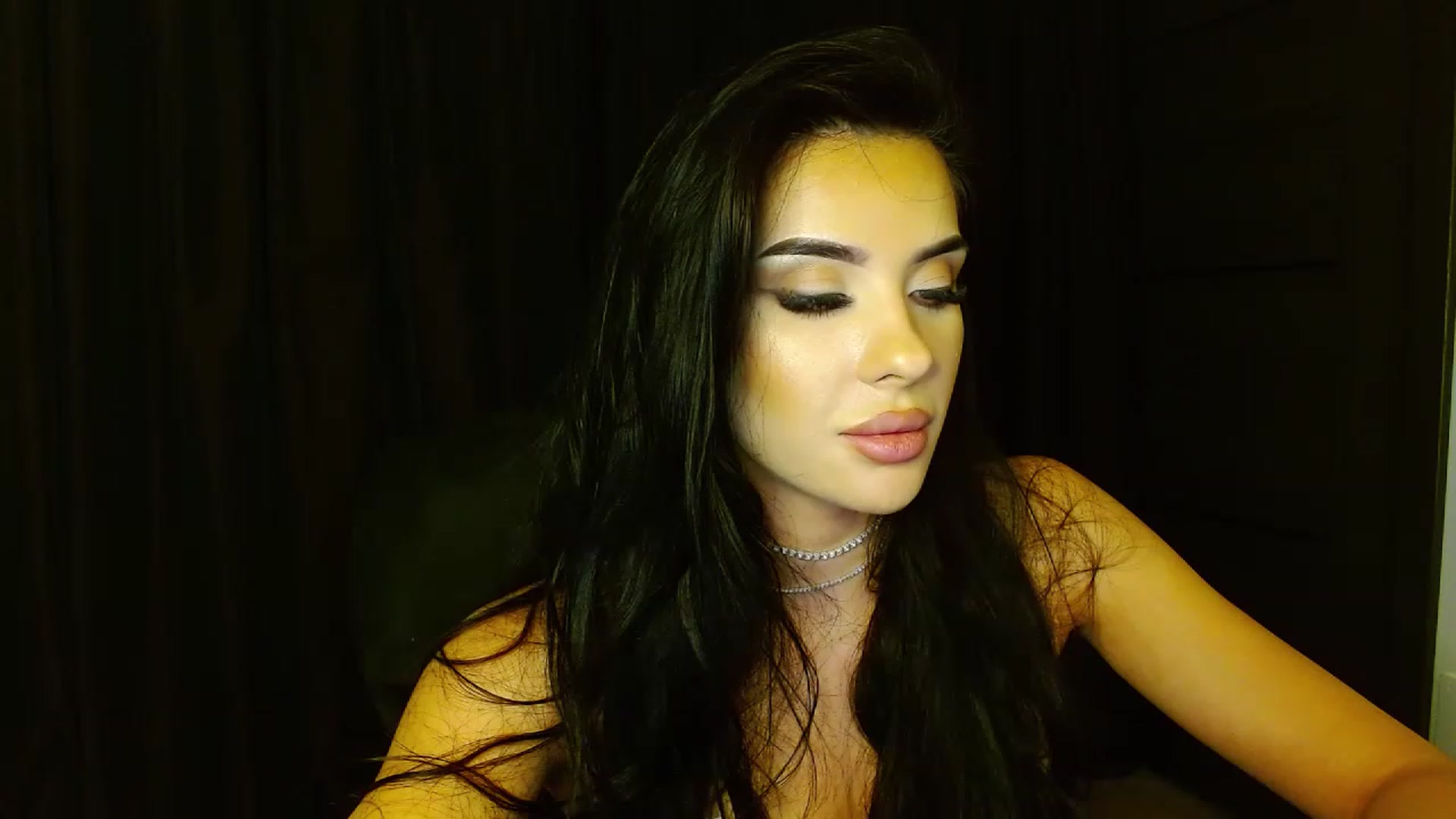 Gallery image thumbnail from Ev_MFC's myfreecams stream on, 06/15/2023, 21:47 image 19 of 20