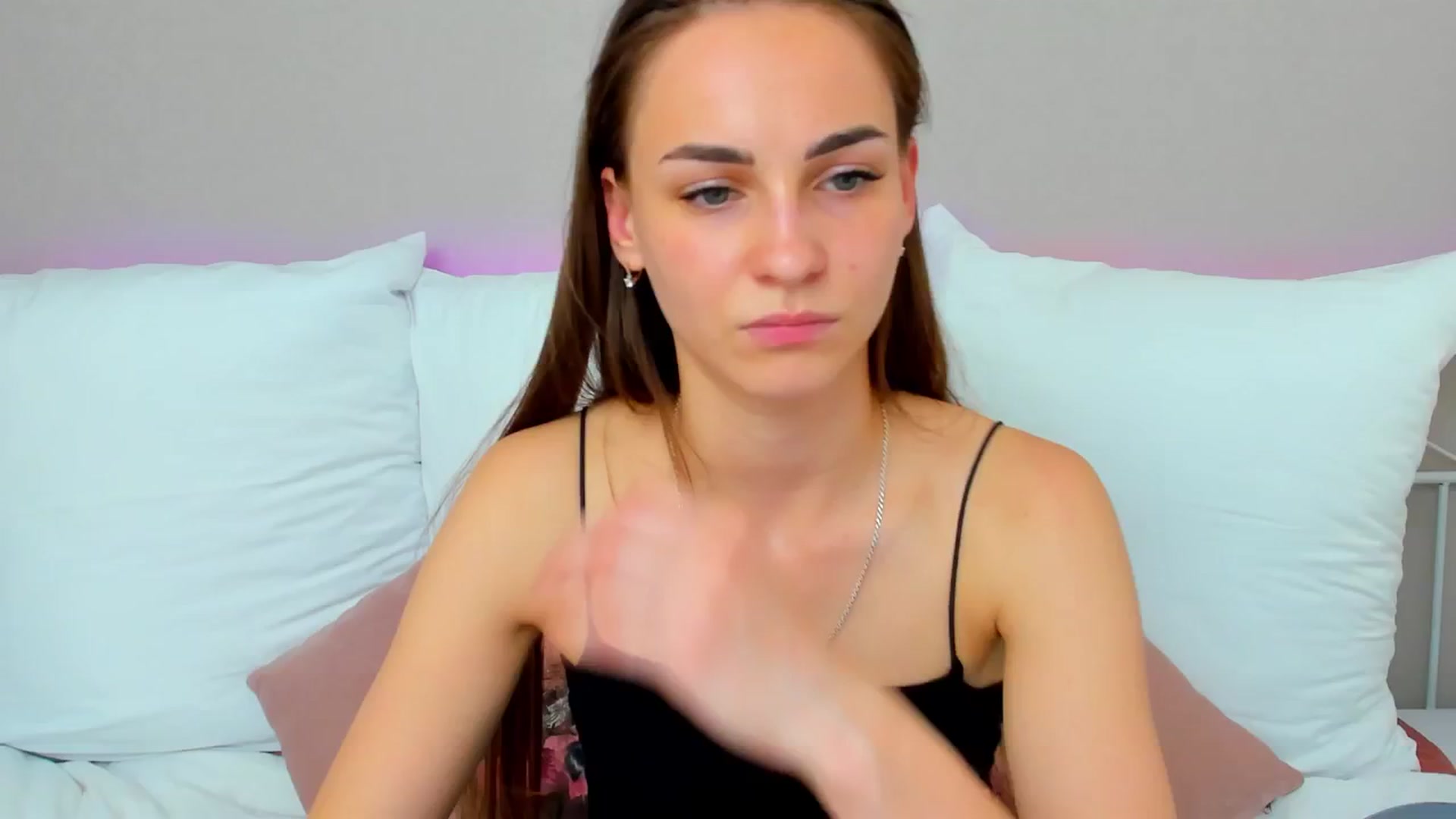 Gallery image thumbnail from EvaBells's myfreecams stream on, 05/24/2024, 11:59 image 12 of 20